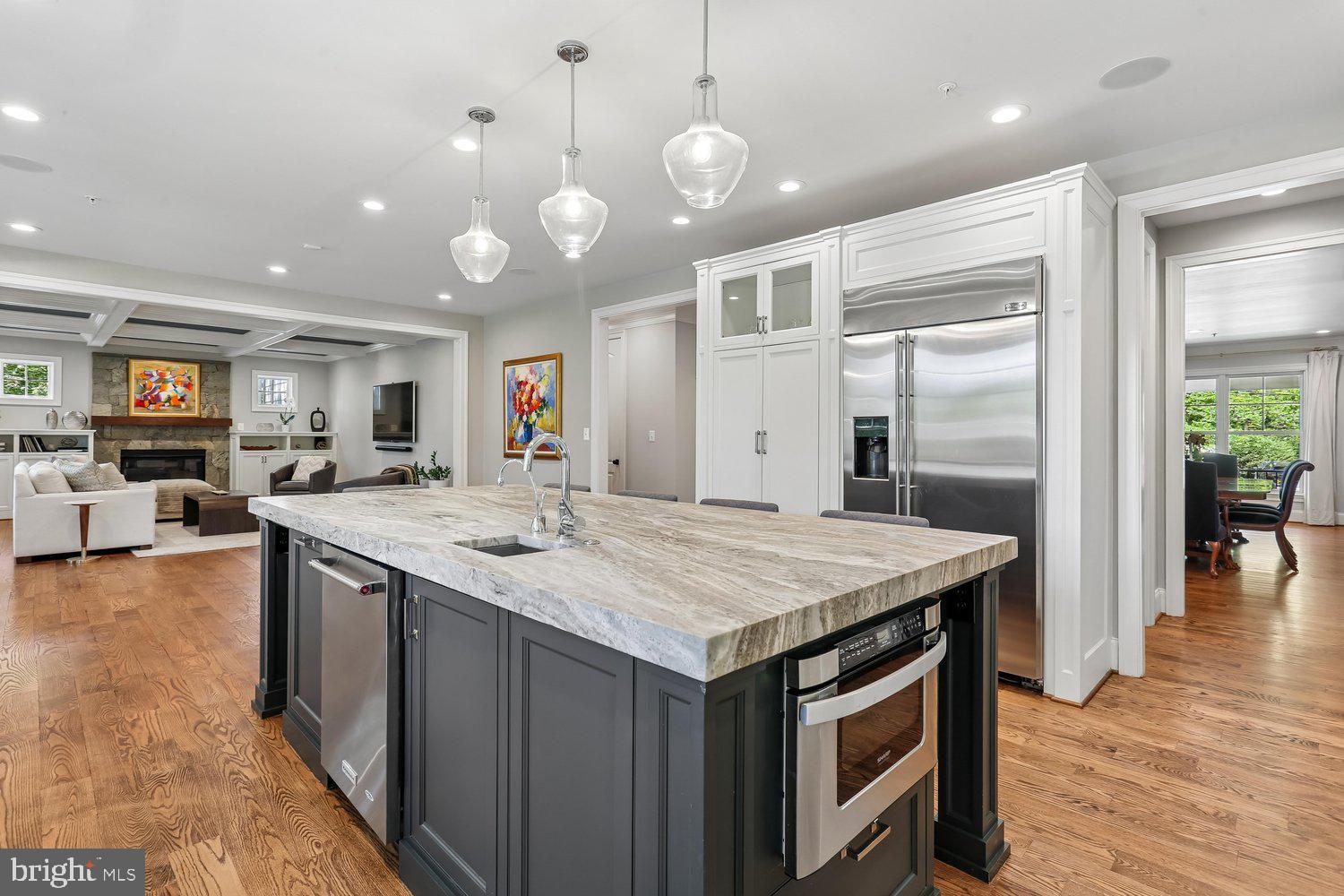 WHITE FLINT PARK - Residential