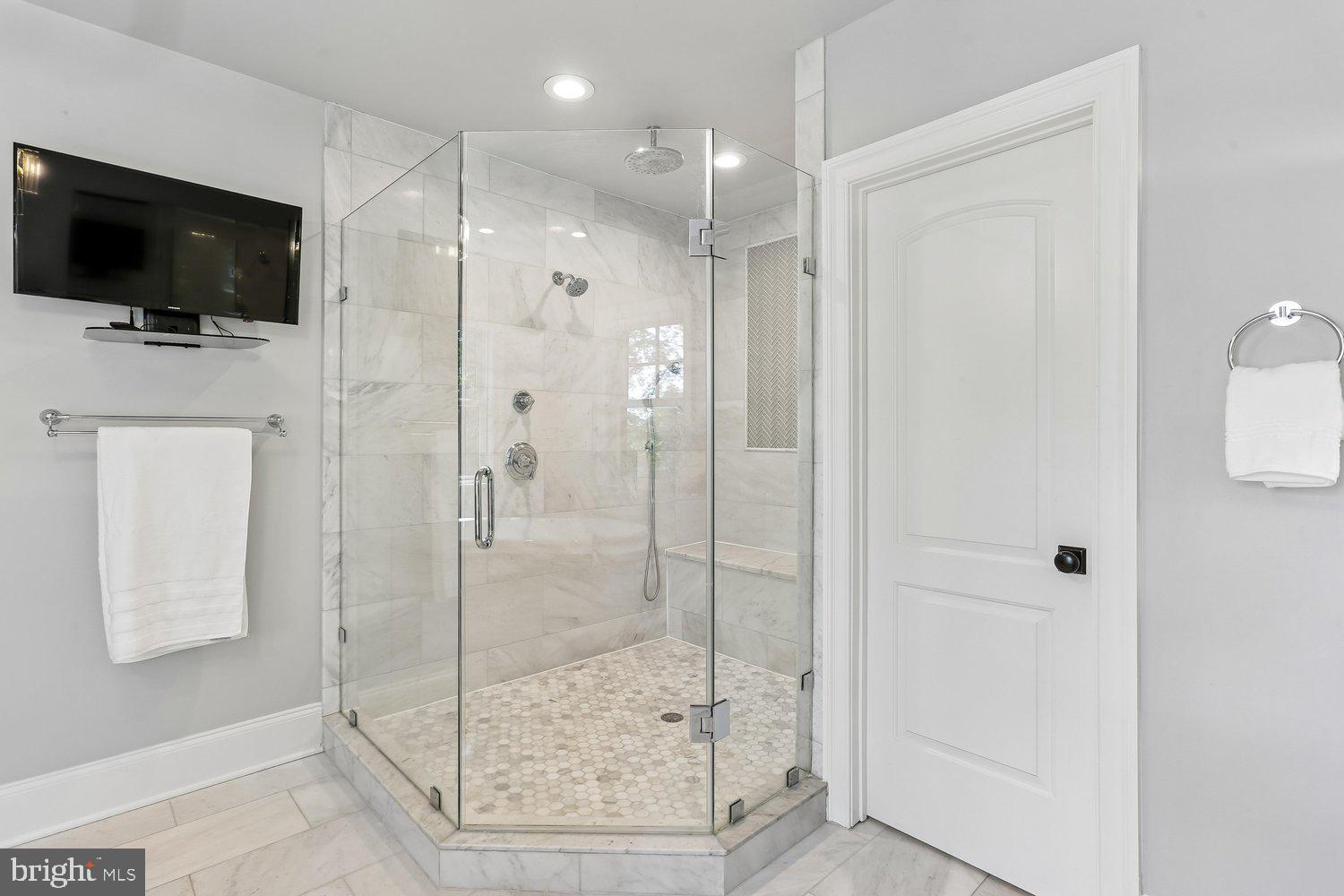 WHITE FLINT PARK - Residential