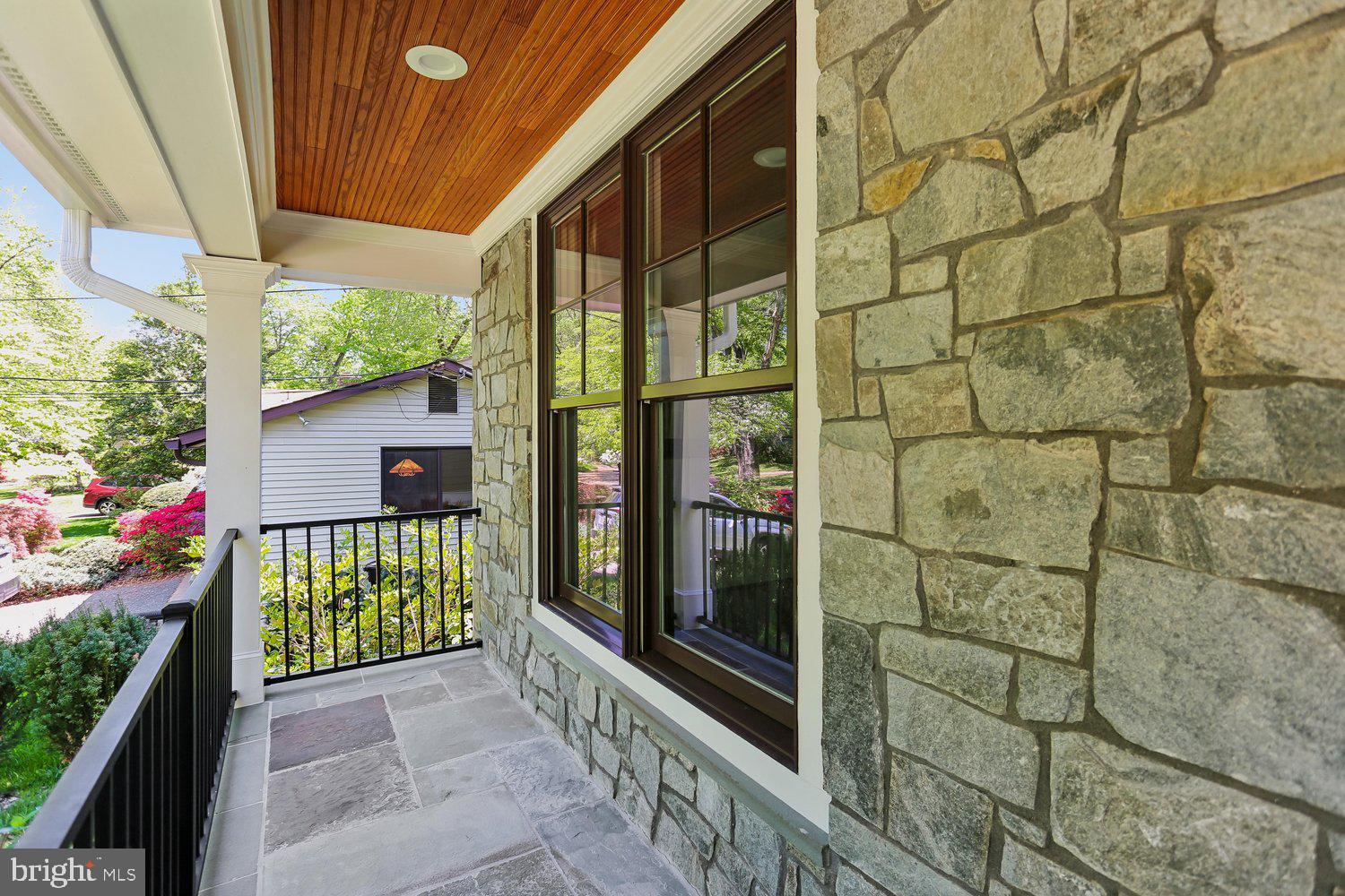 WHITE FLINT PARK - Residential