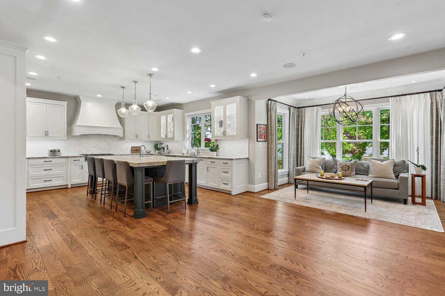 WHITE FLINT PARK - Residential