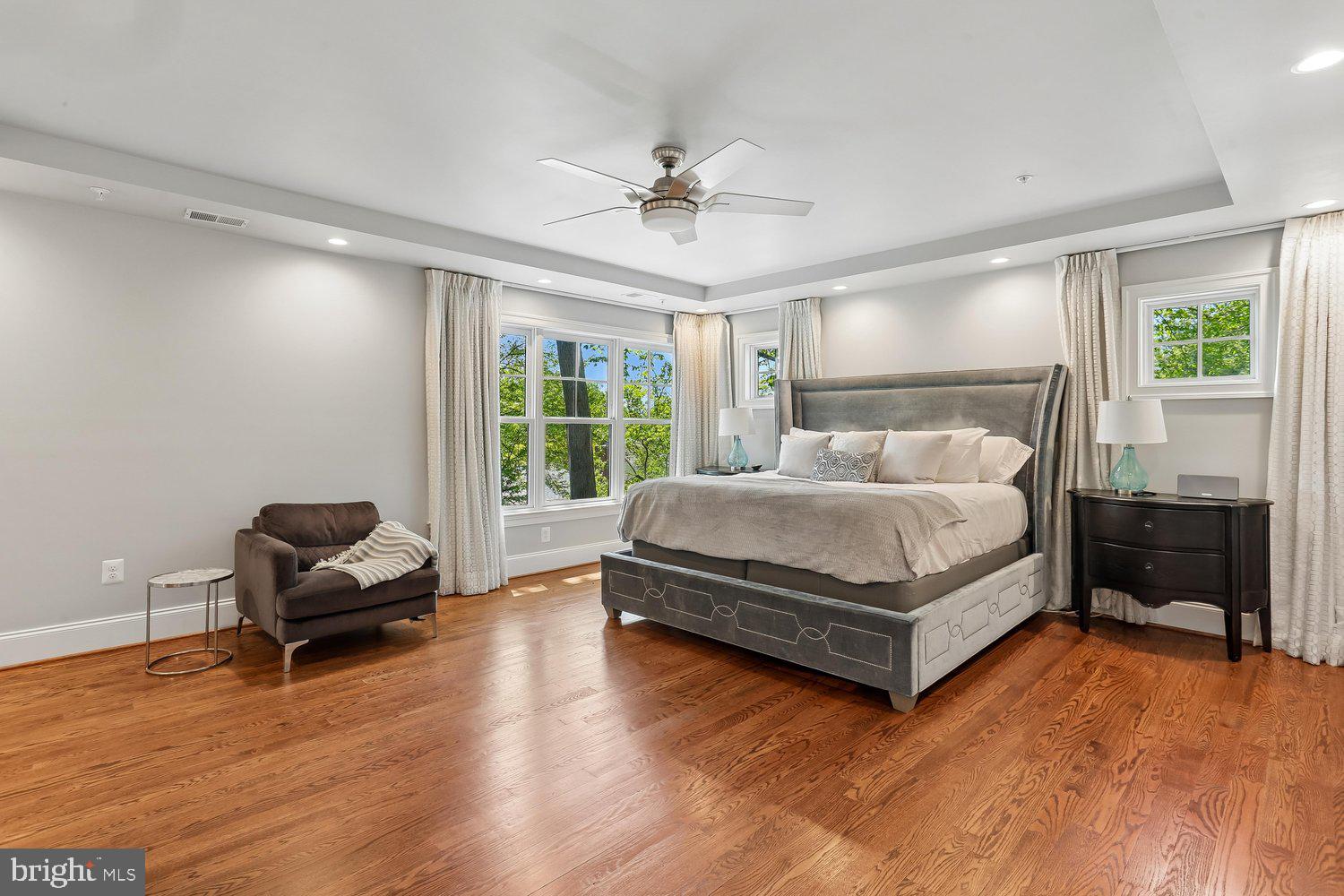 WHITE FLINT PARK - Residential