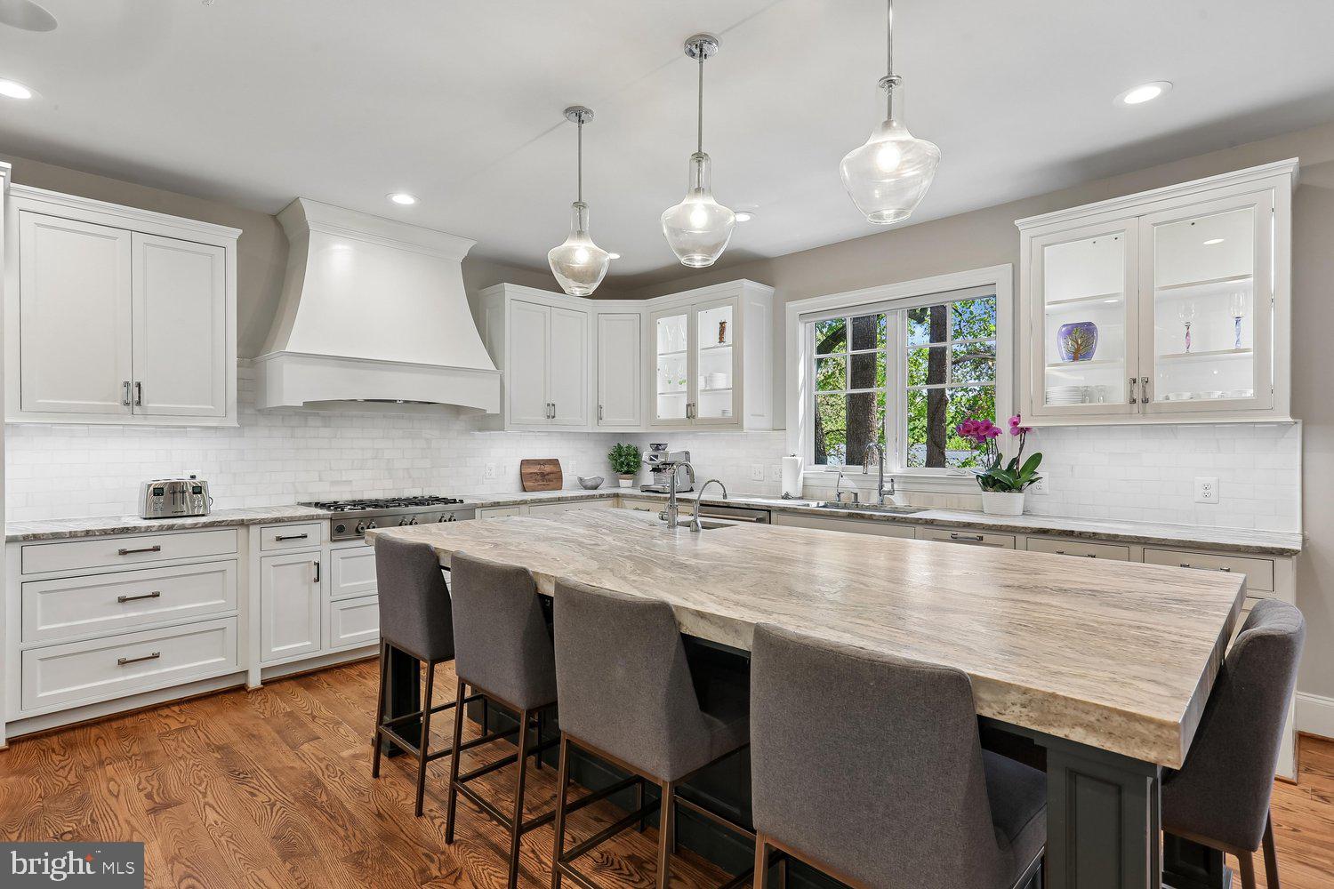 WHITE FLINT PARK - Residential