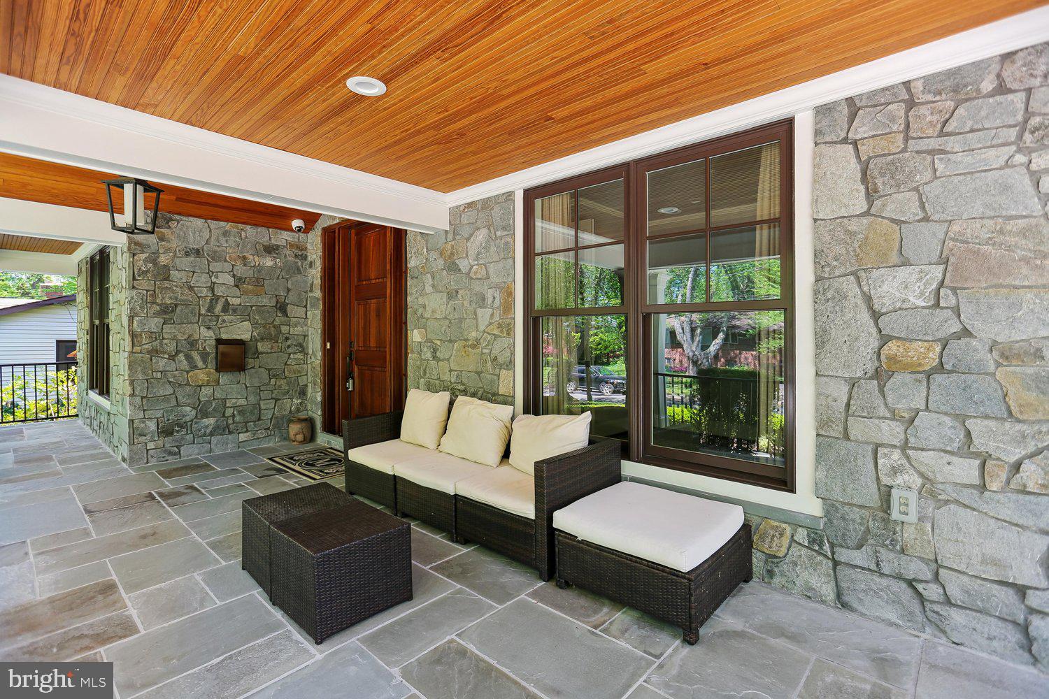 WHITE FLINT PARK - Residential