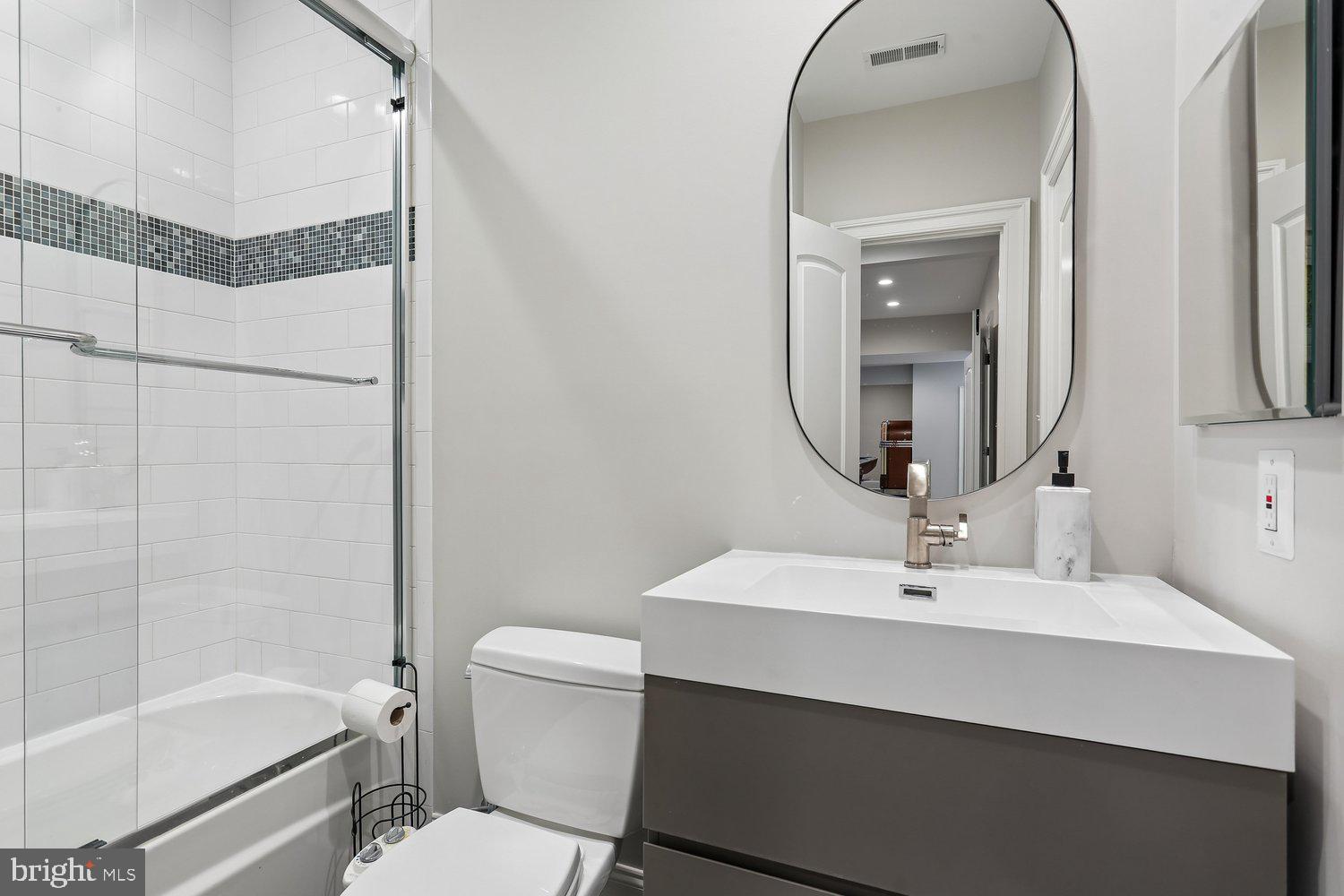 WHITE FLINT PARK - Residential