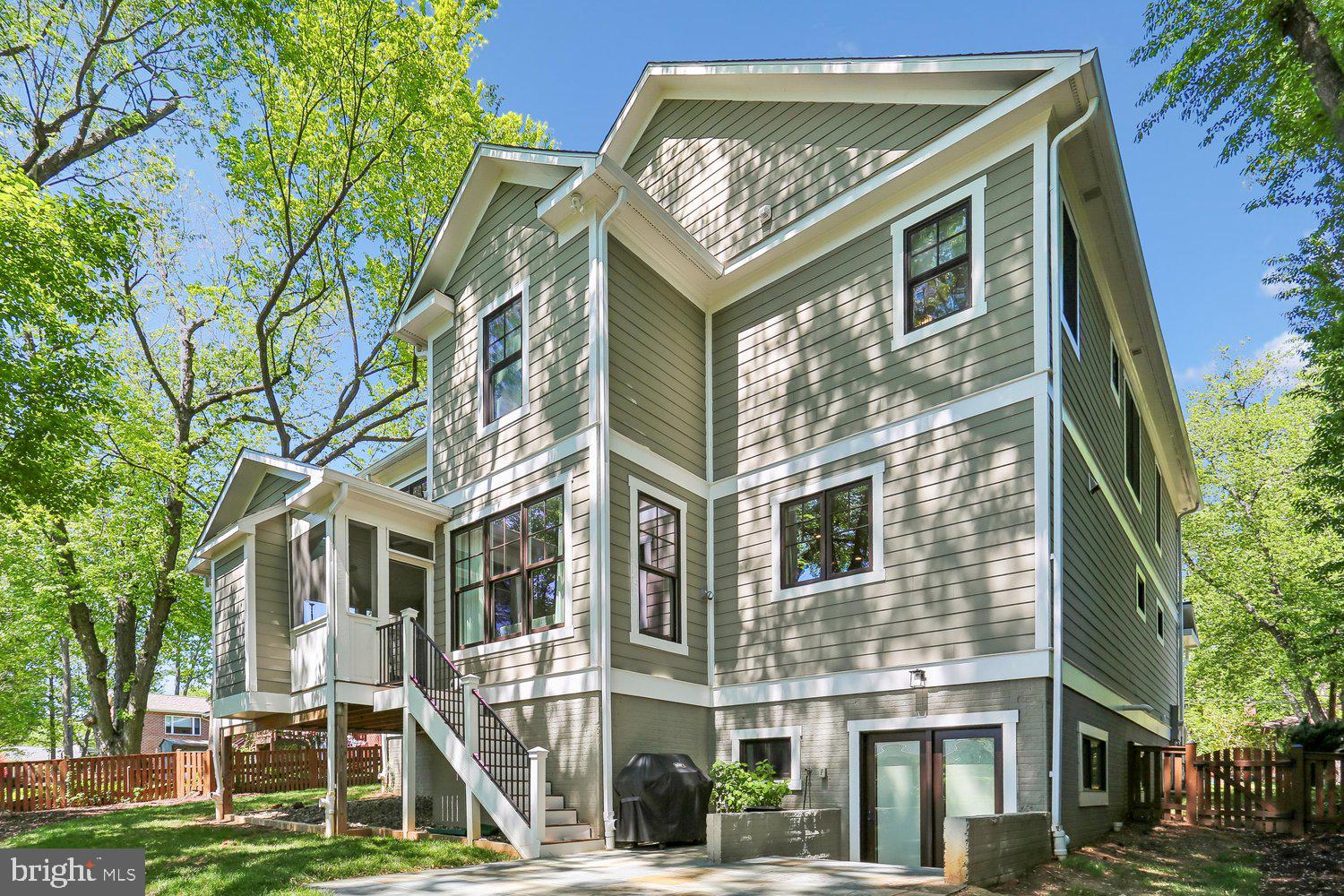 WHITE FLINT PARK - Residential