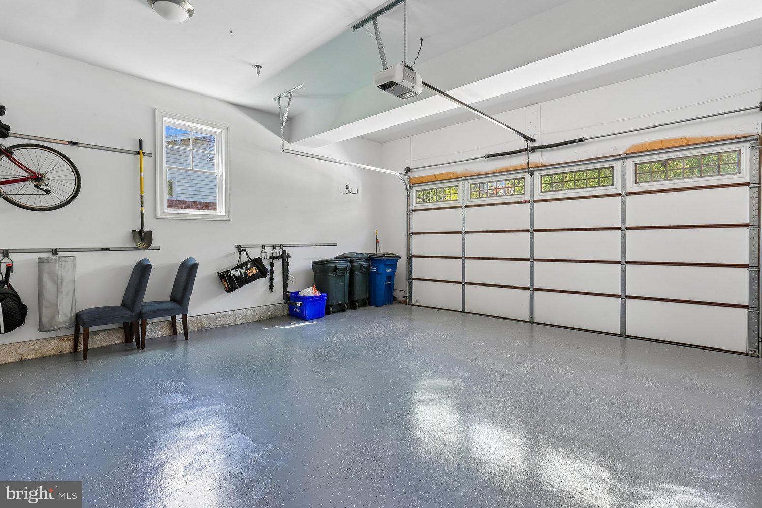 WHITE FLINT PARK - Residential