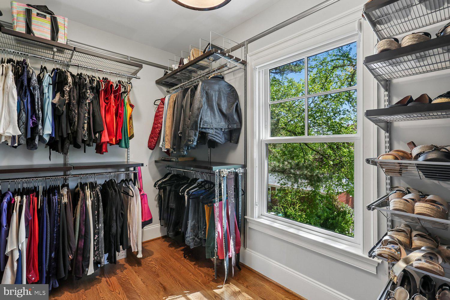 WHITE FLINT PARK - Residential