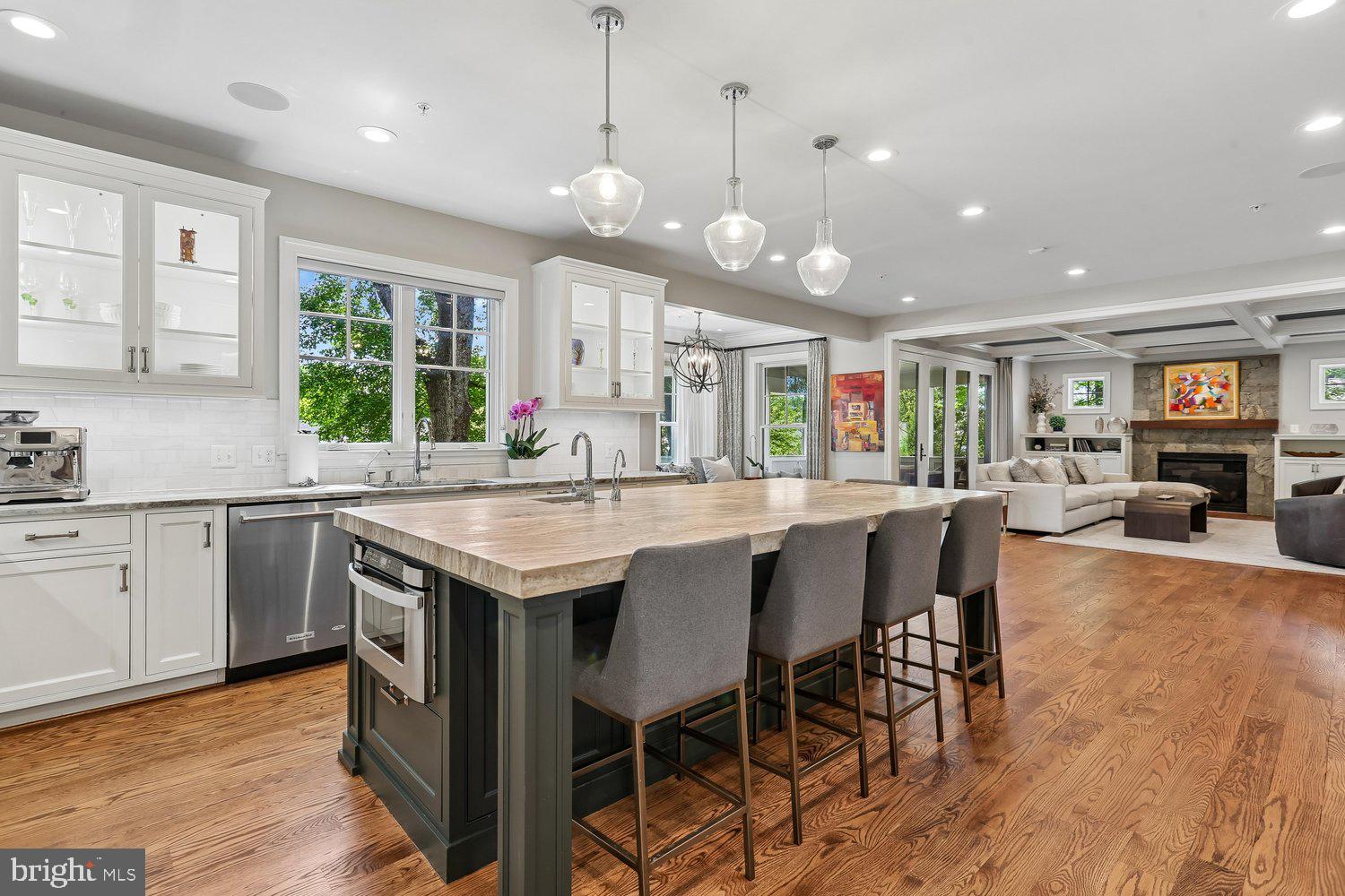 WHITE FLINT PARK - Residential