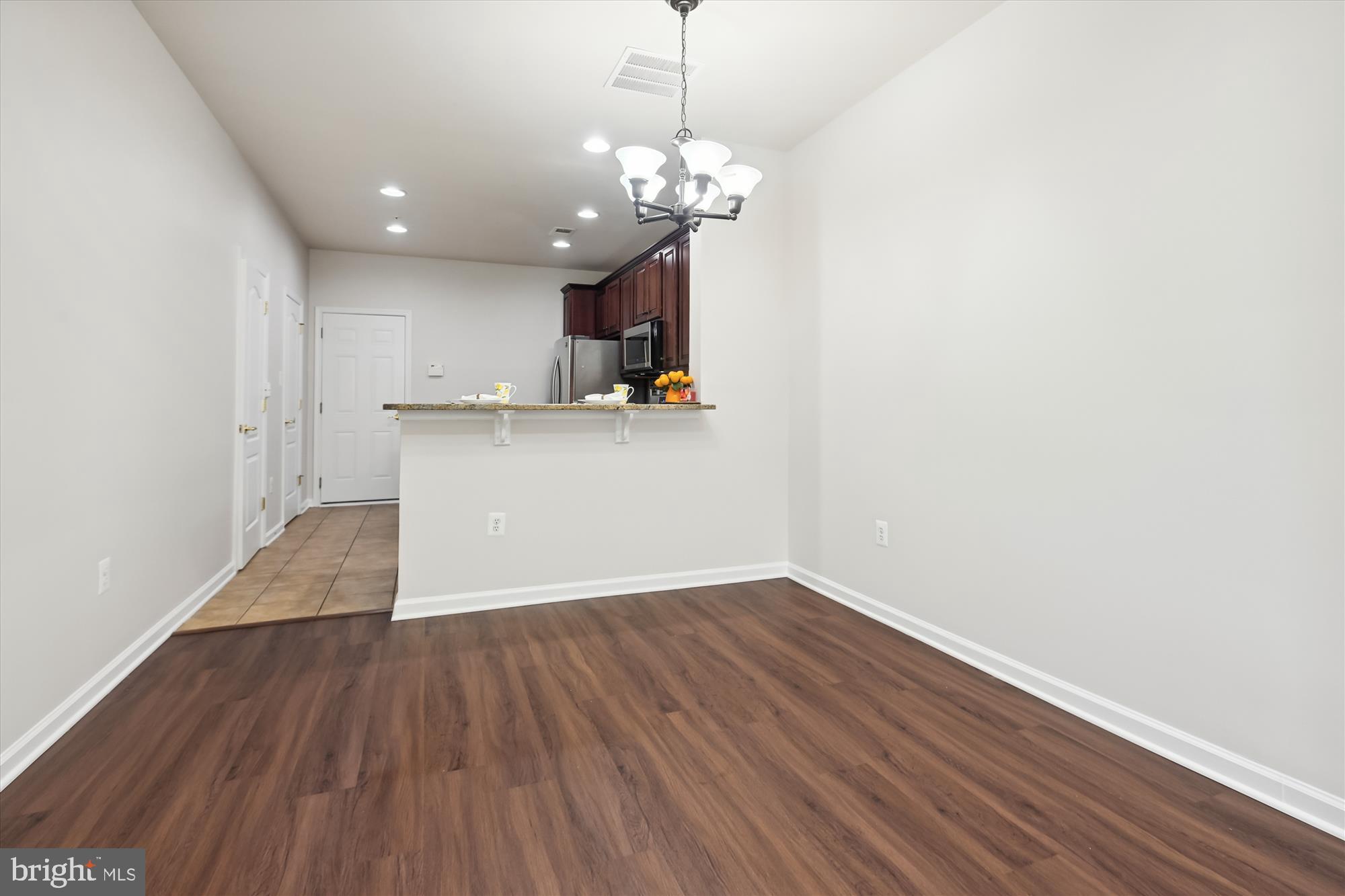 RESIDENCES AT BRAMBLETON - Residential Lease