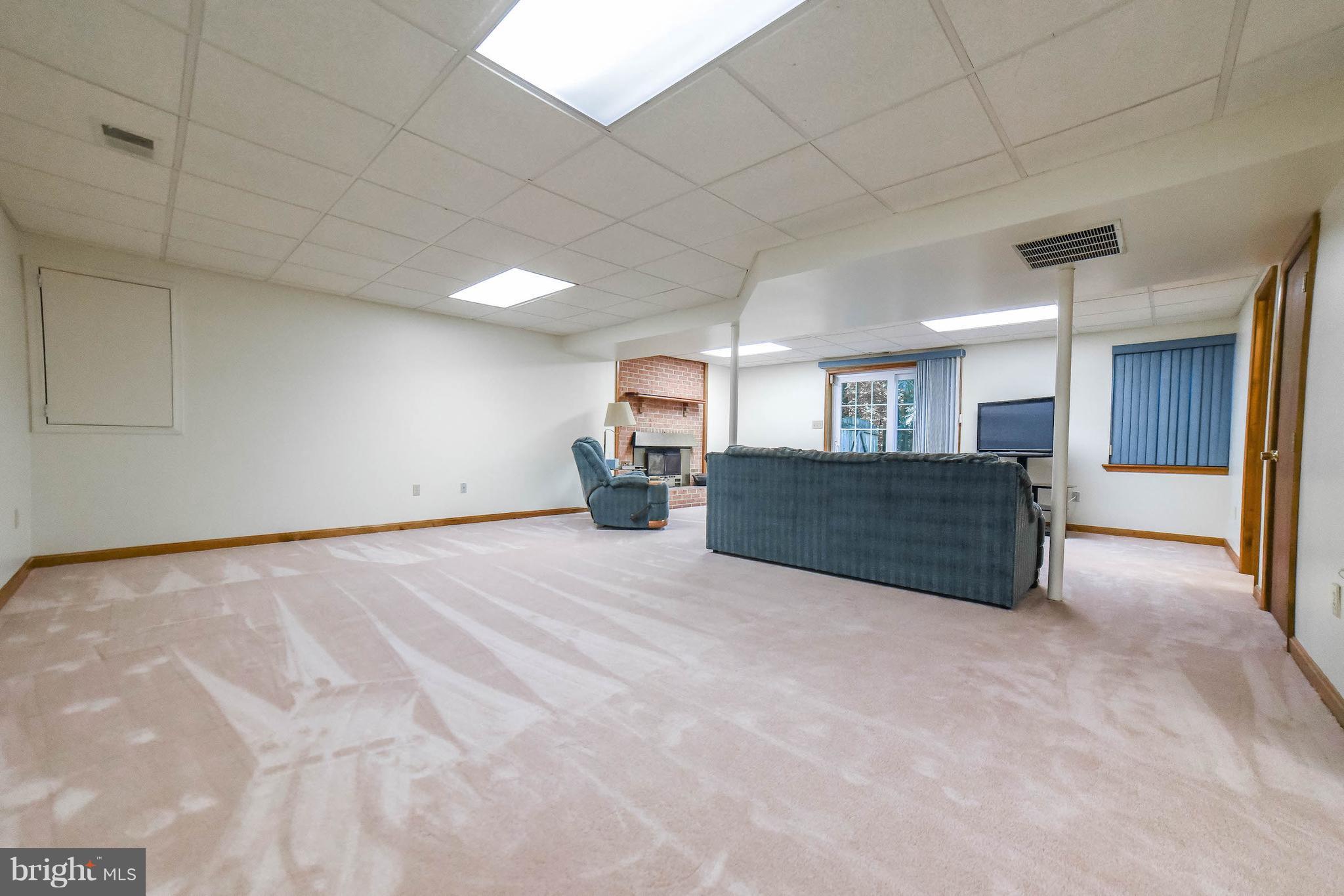 BOUNDARY CREEK - Residential