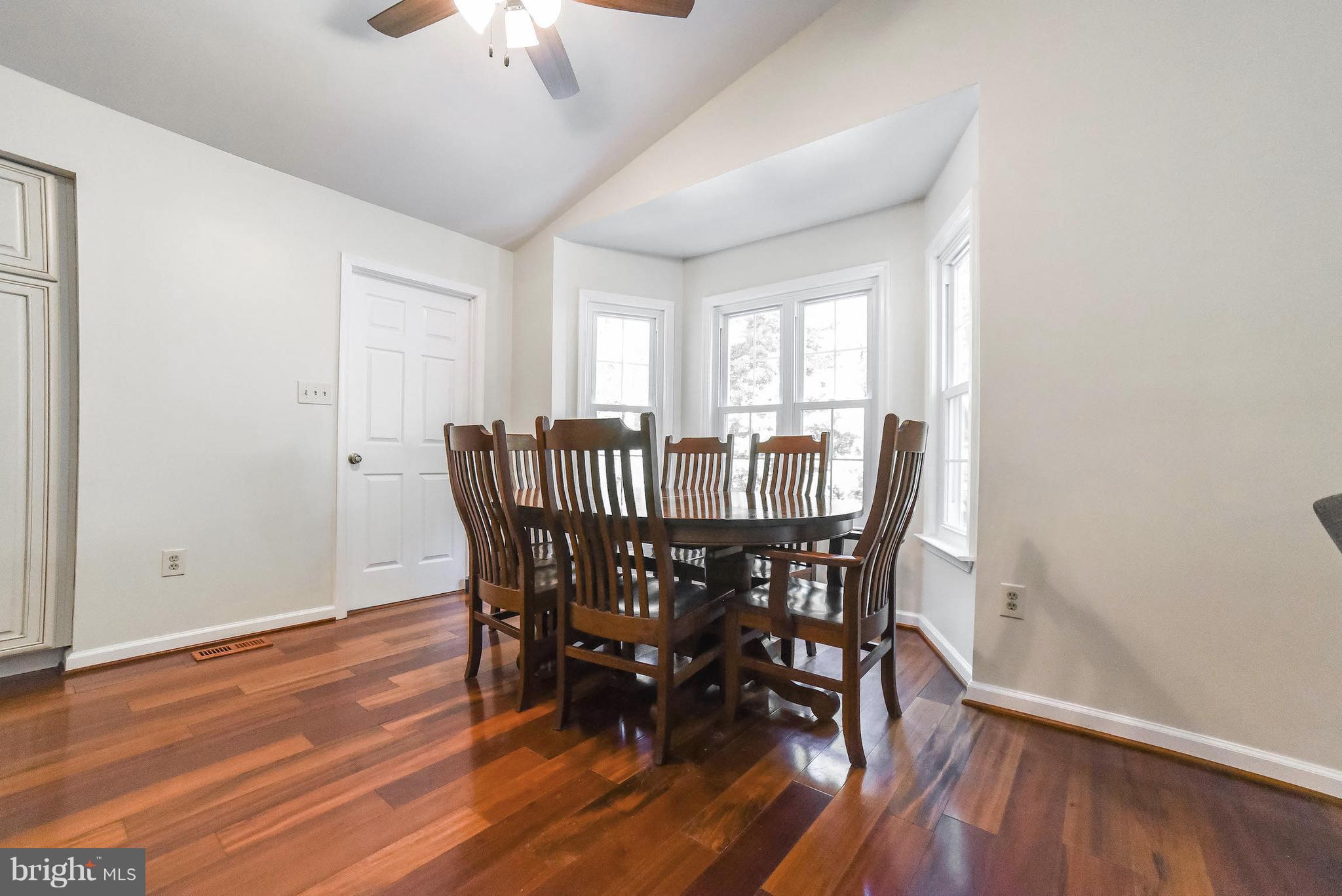 BOUNDARY CREEK - Residential