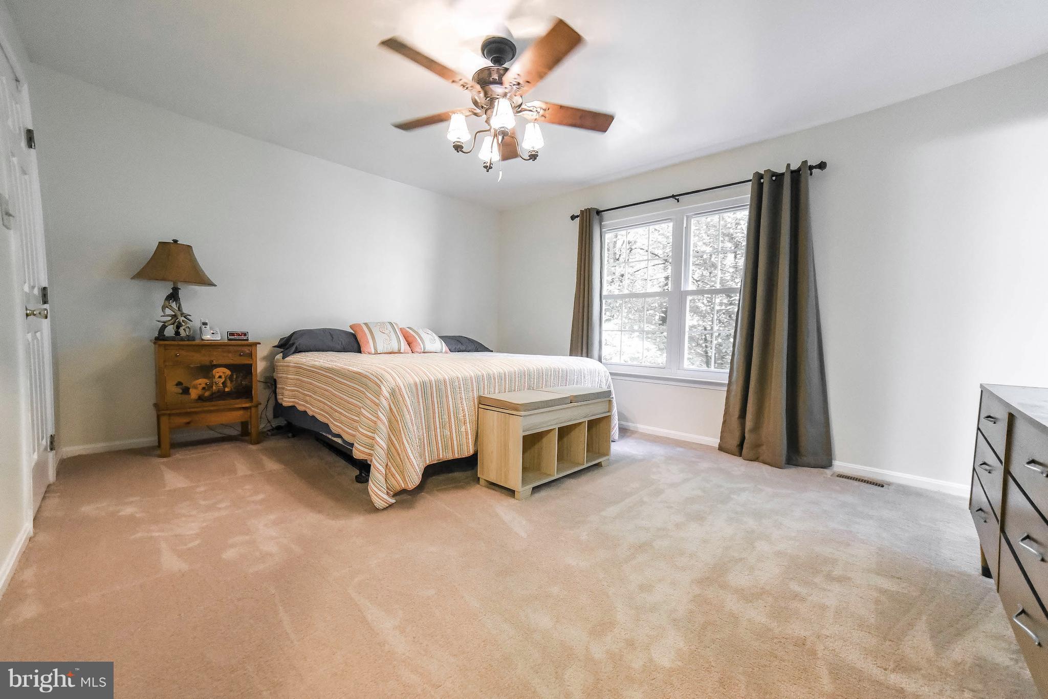 BOUNDARY CREEK - Residential