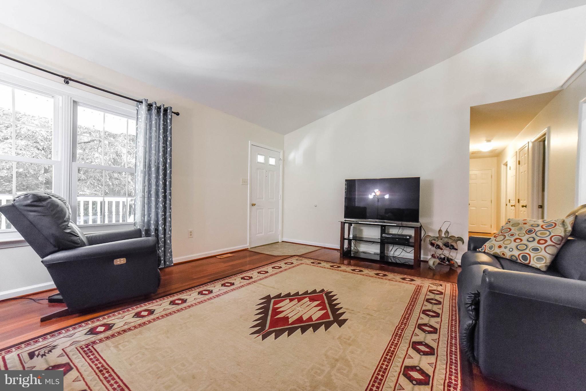 BOUNDARY CREEK - Residential