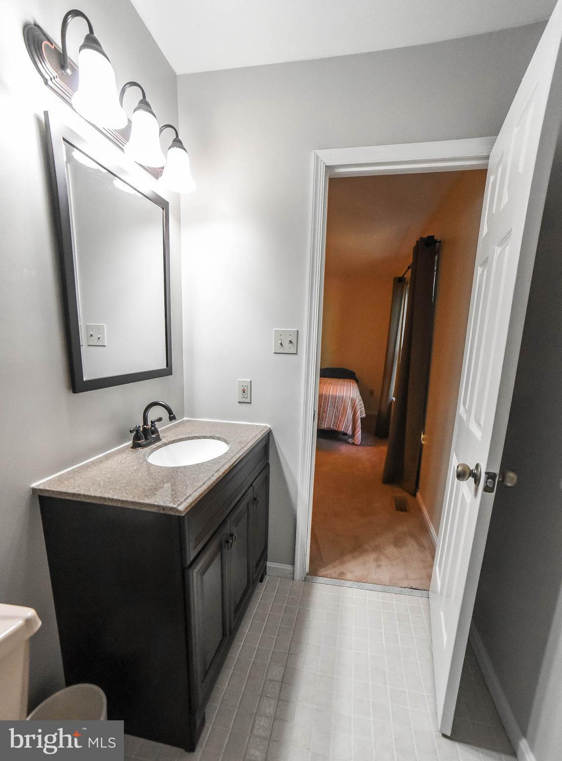 BOUNDARY CREEK - Residential