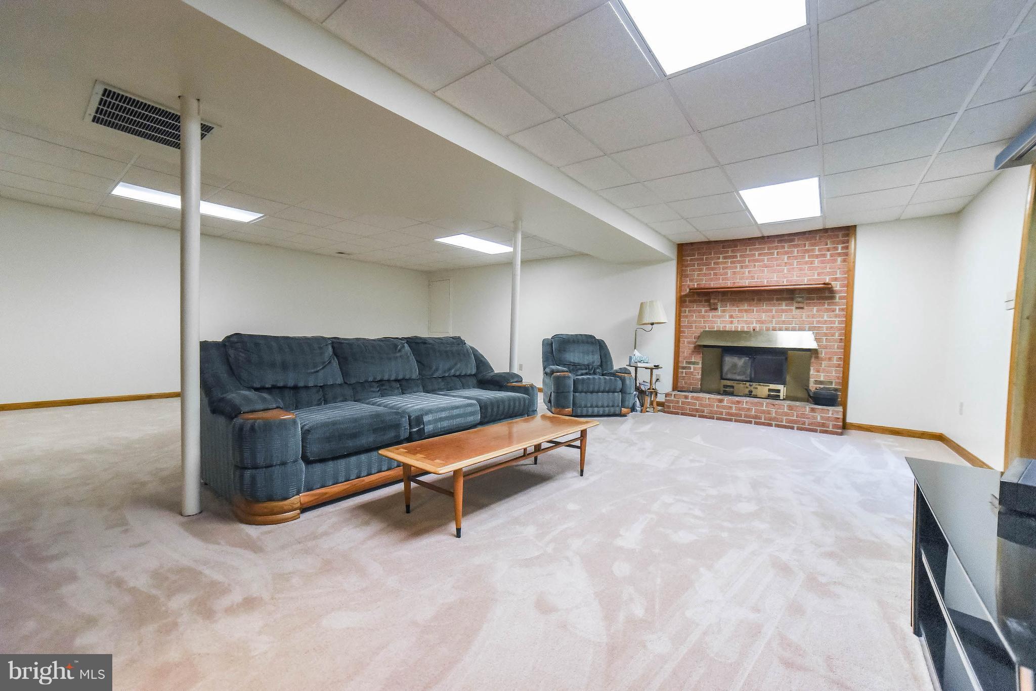 BOUNDARY CREEK - Residential