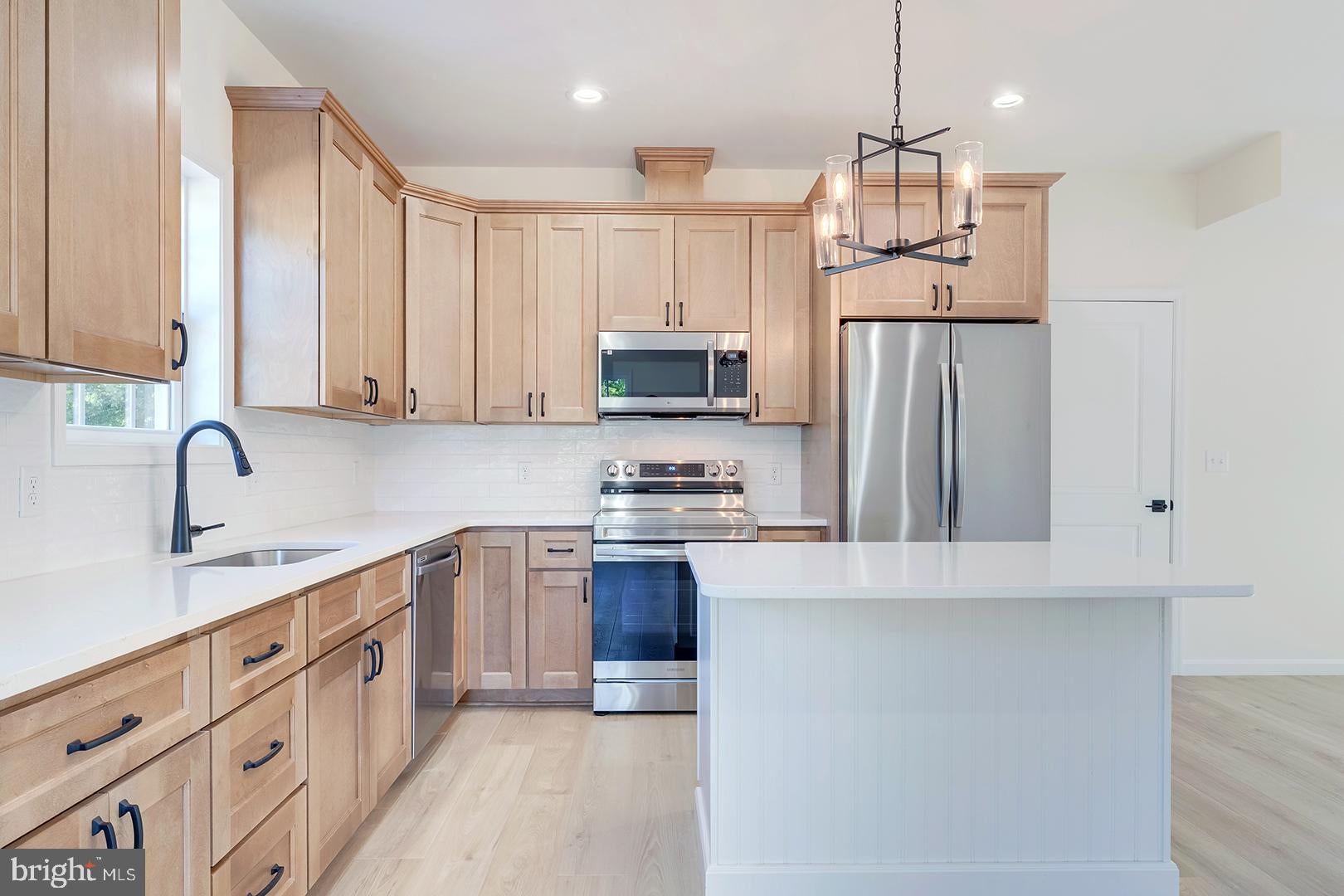 165 ROSE BOWL ROAD