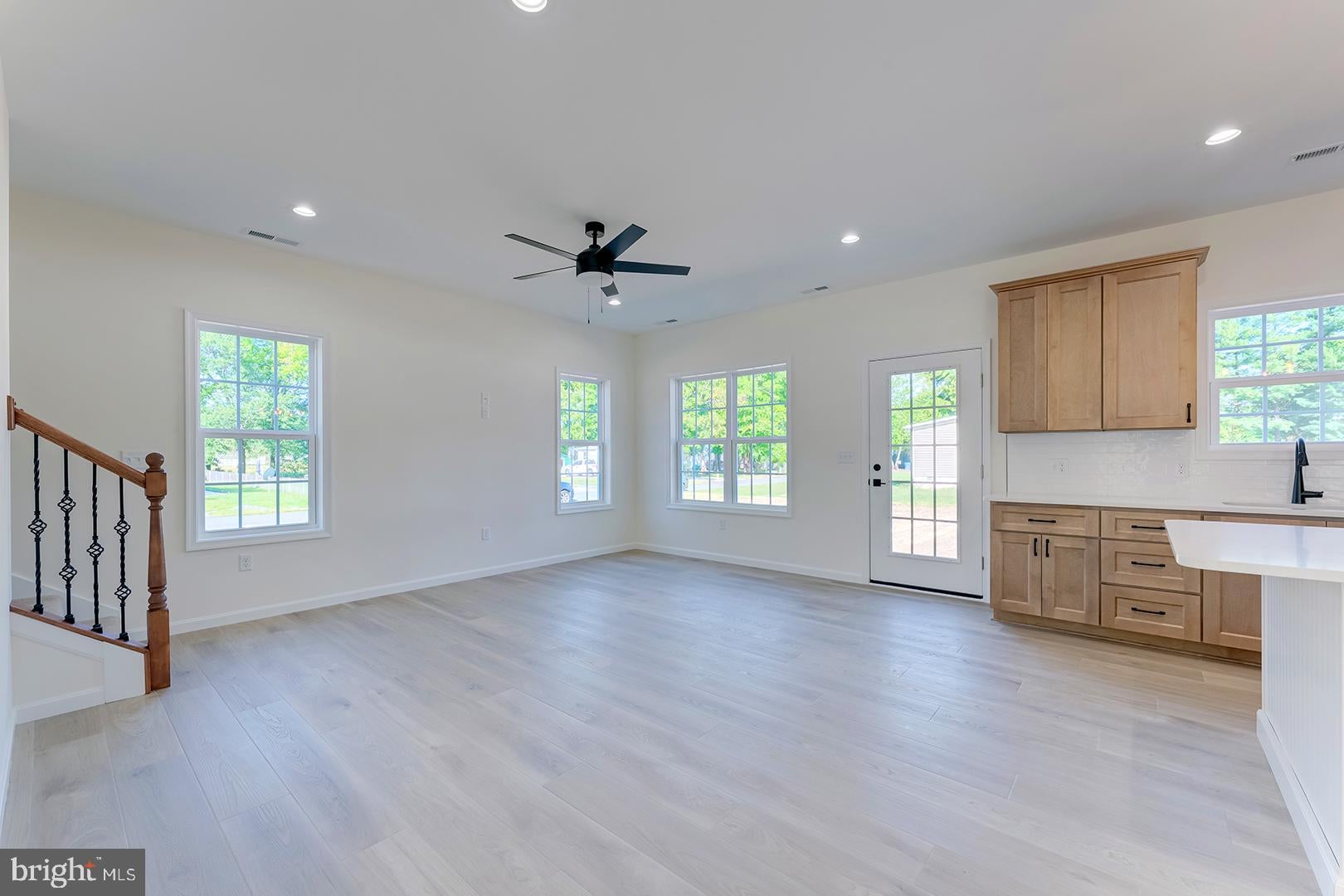 165 ROSE BOWL ROAD