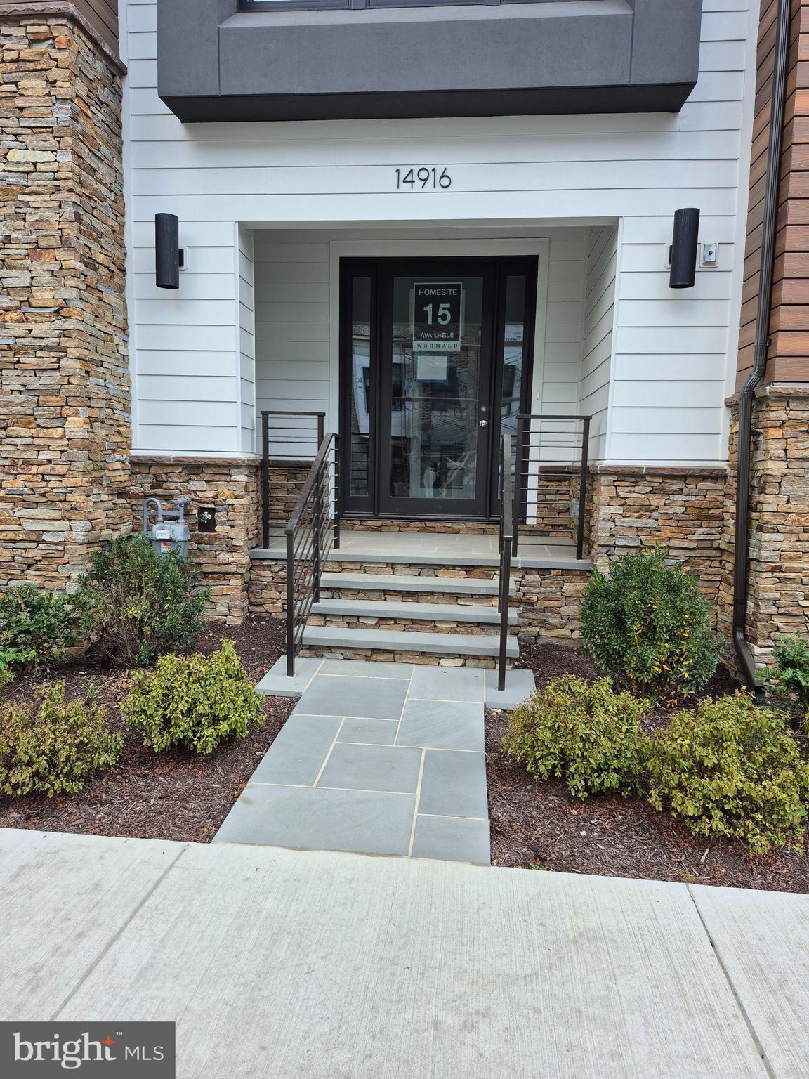 14916 DISPATCH ST 15
