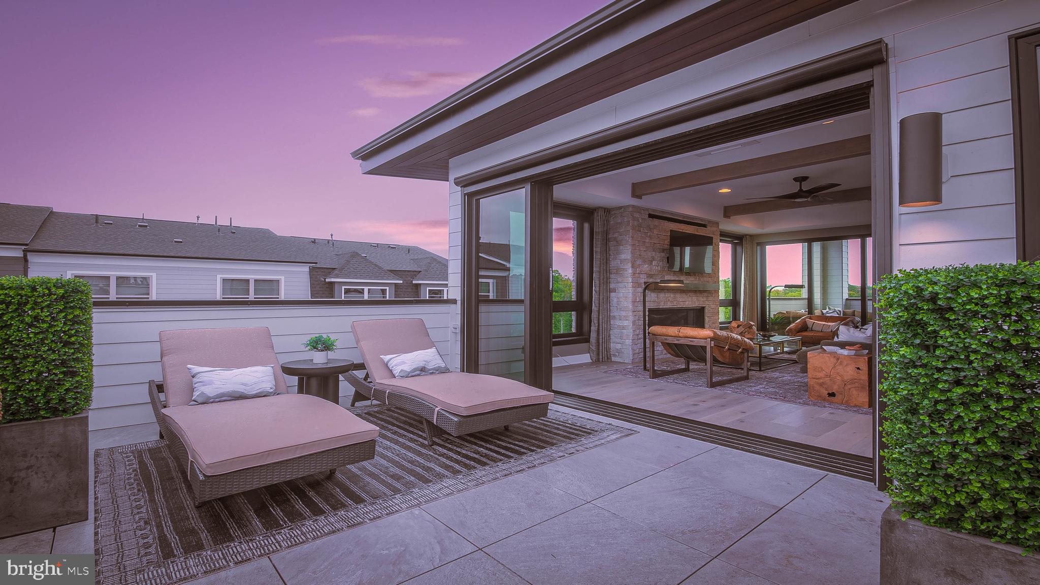 THE GROVE - Residential