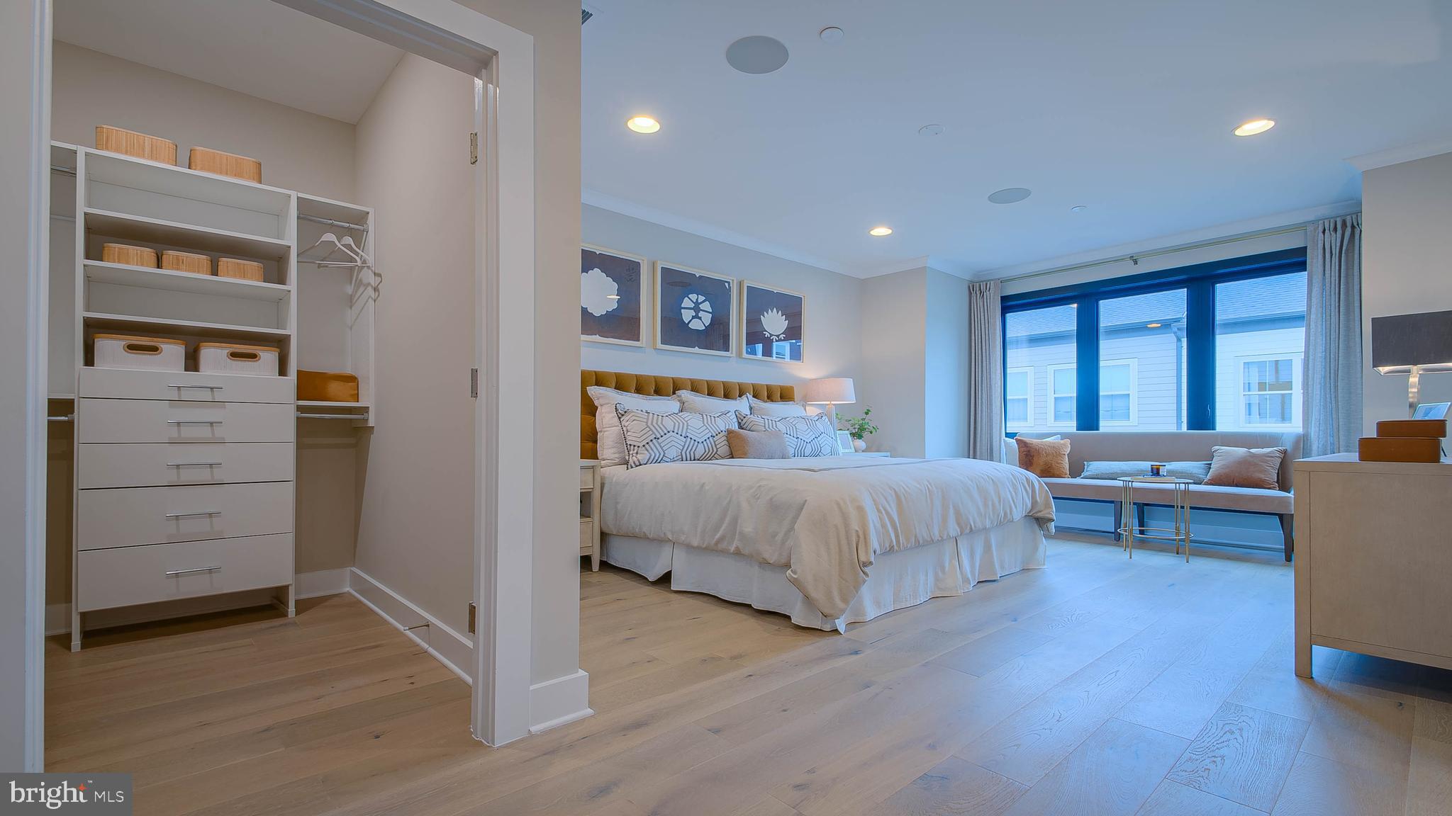 THE GROVE - Residential