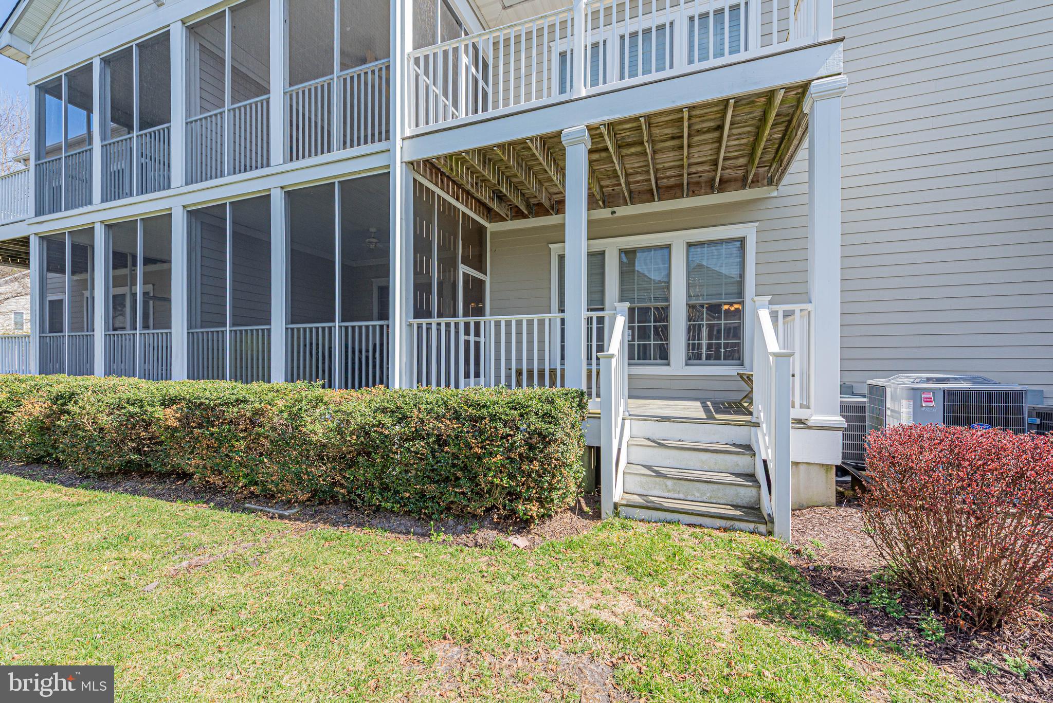 BEAR TRAP - Residential