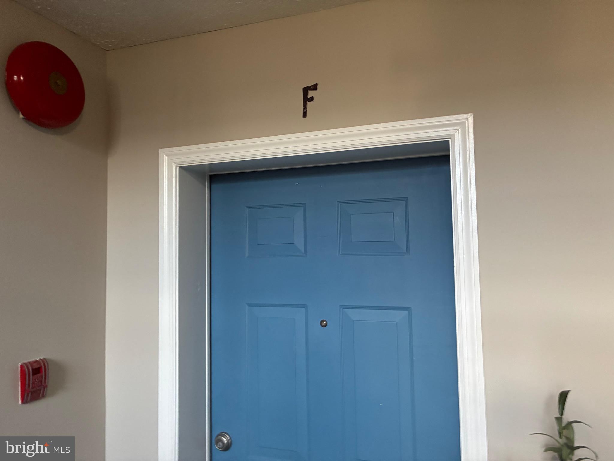901 CEDAR CREST COURT F 901-F