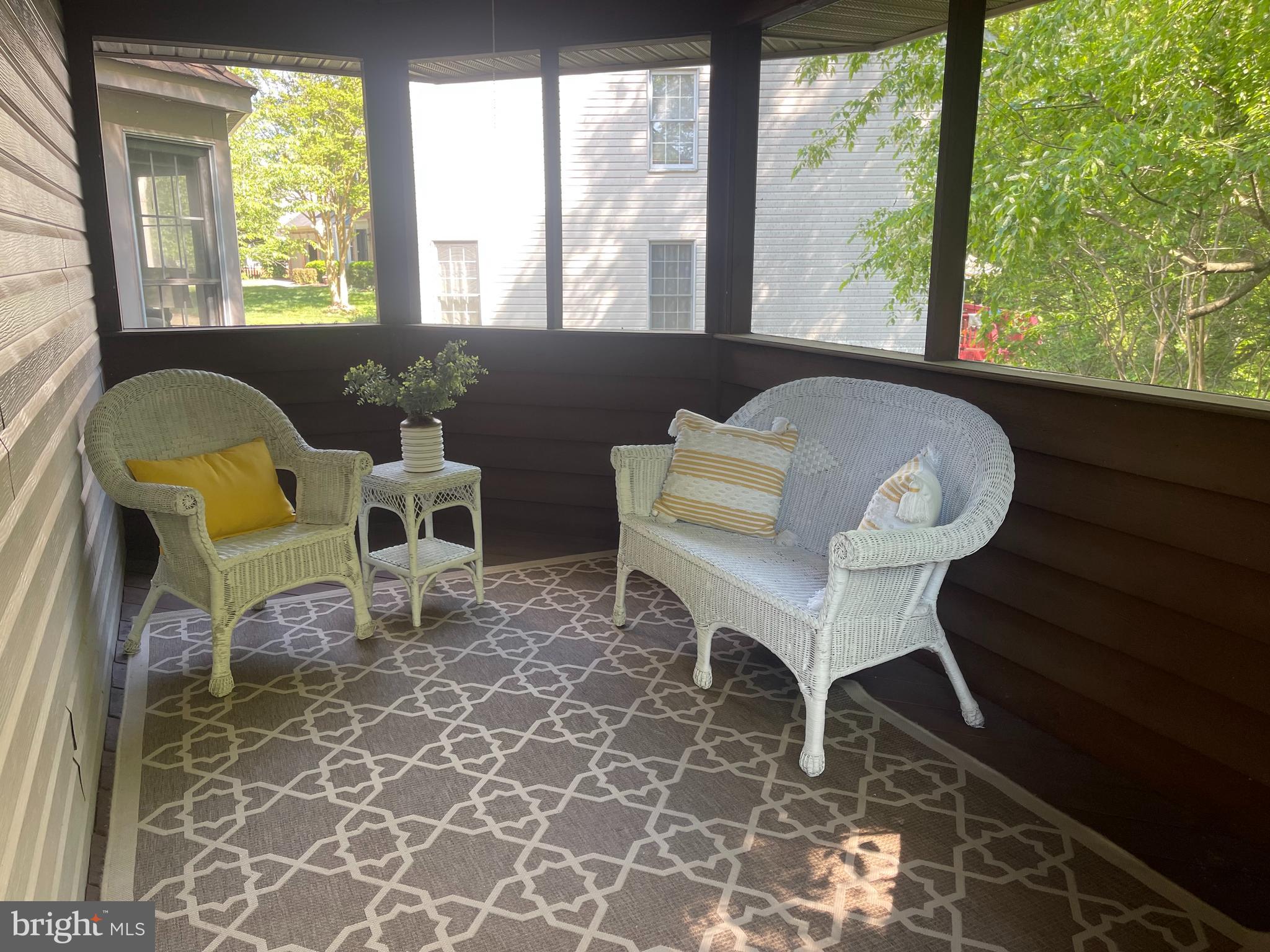 GREENS OF CROFTON - Residential