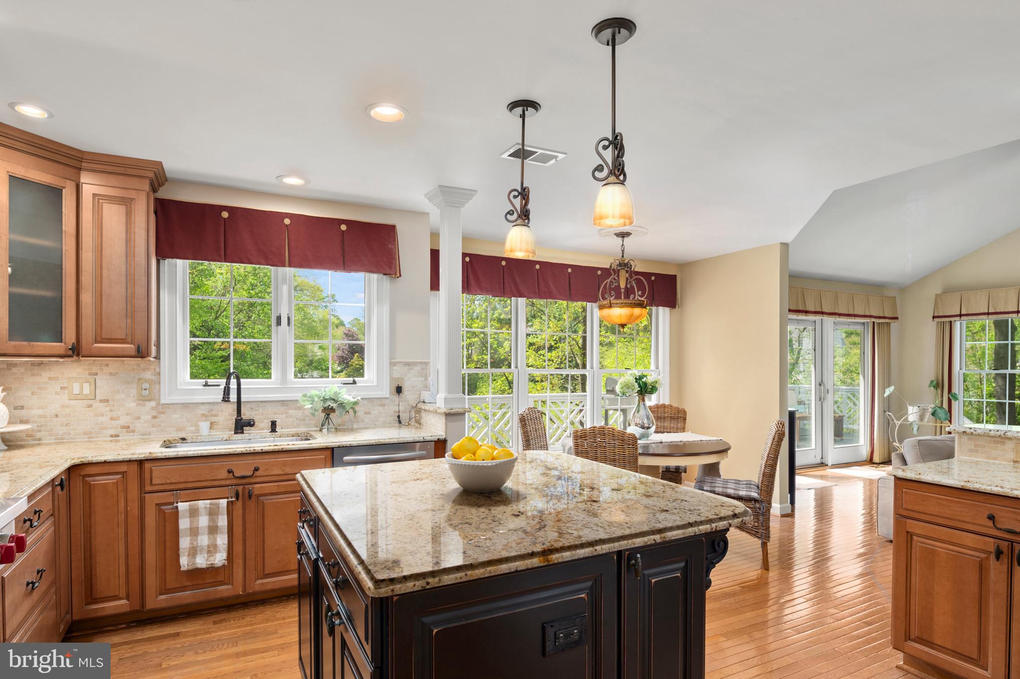 GREENS OF CROFTON - Residential