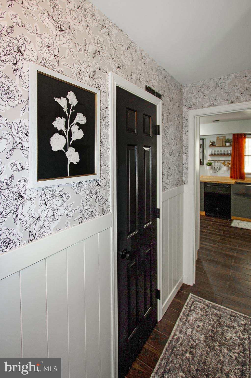 COCKEYSVILLE - Residential