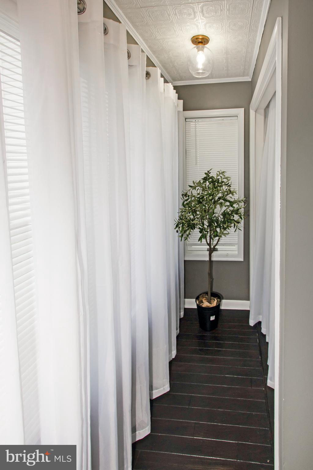 COCKEYSVILLE - Residential