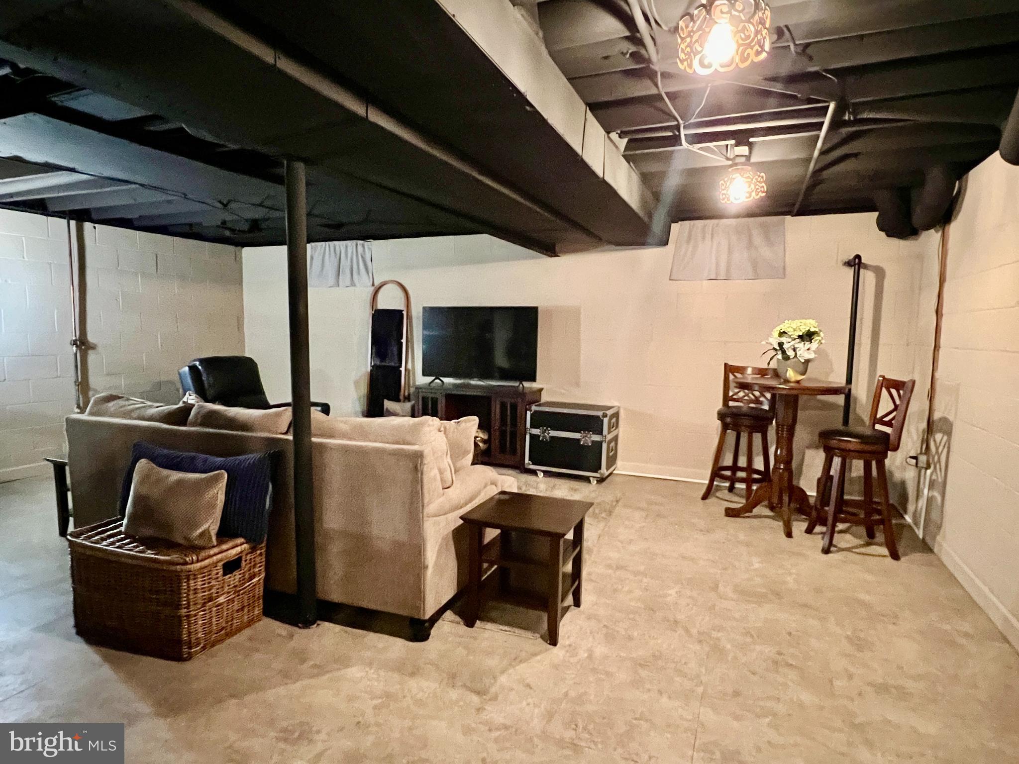 COCKEYSVILLE - Residential