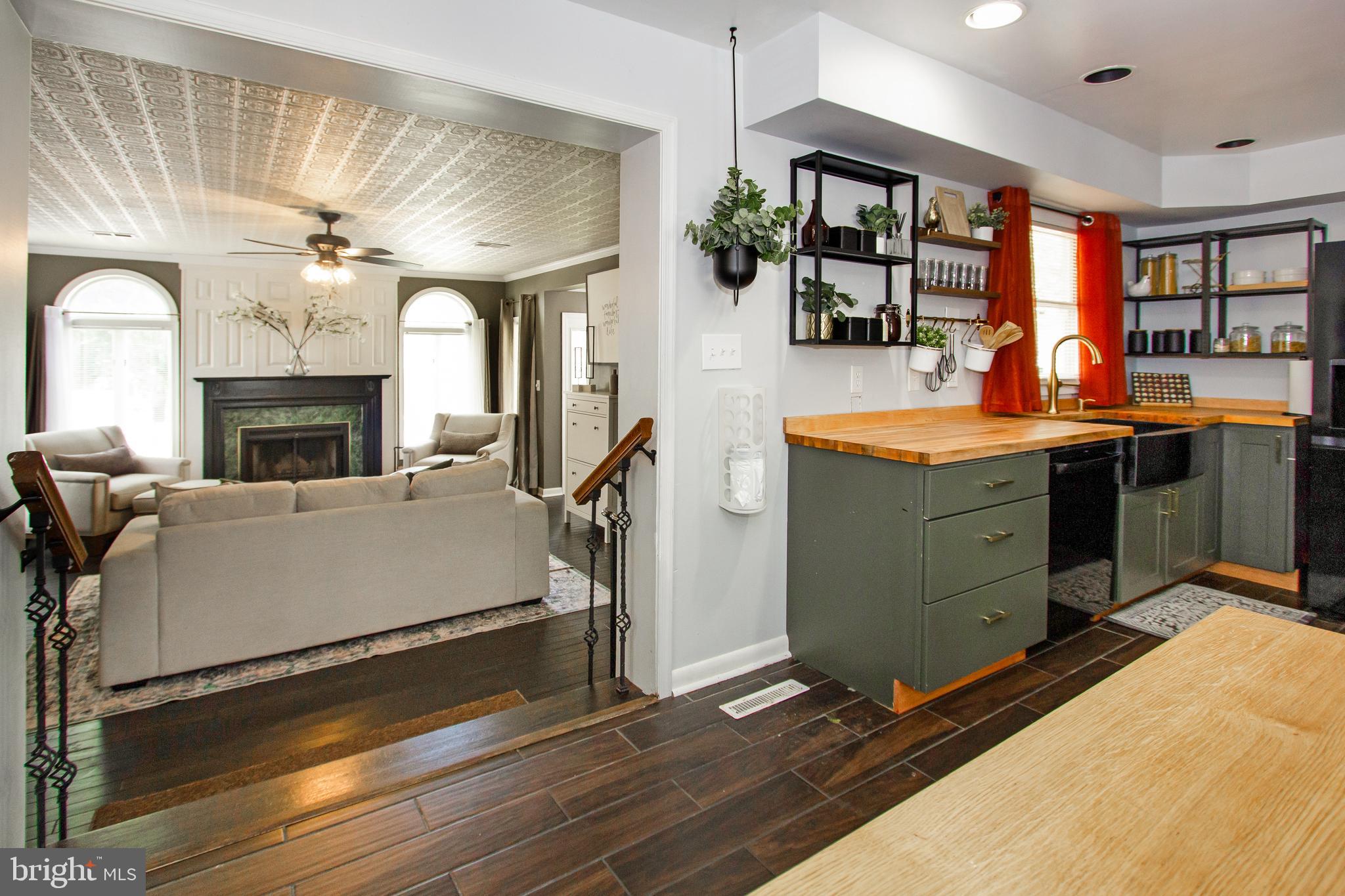 COCKEYSVILLE - Residential