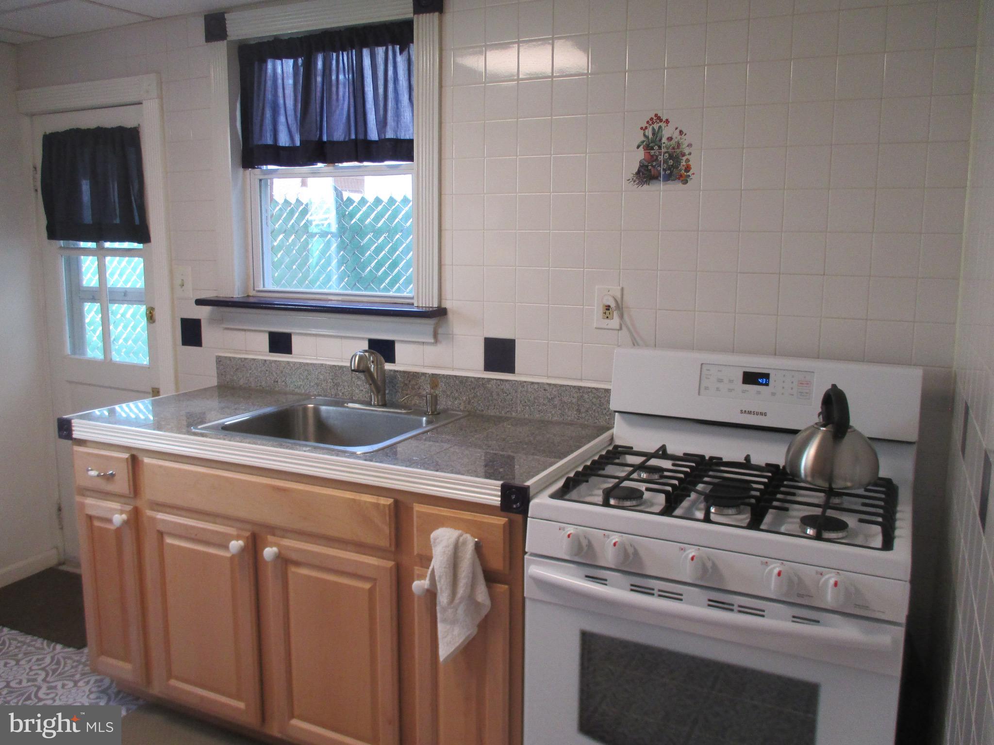 FISHTOWN - Residential Lease