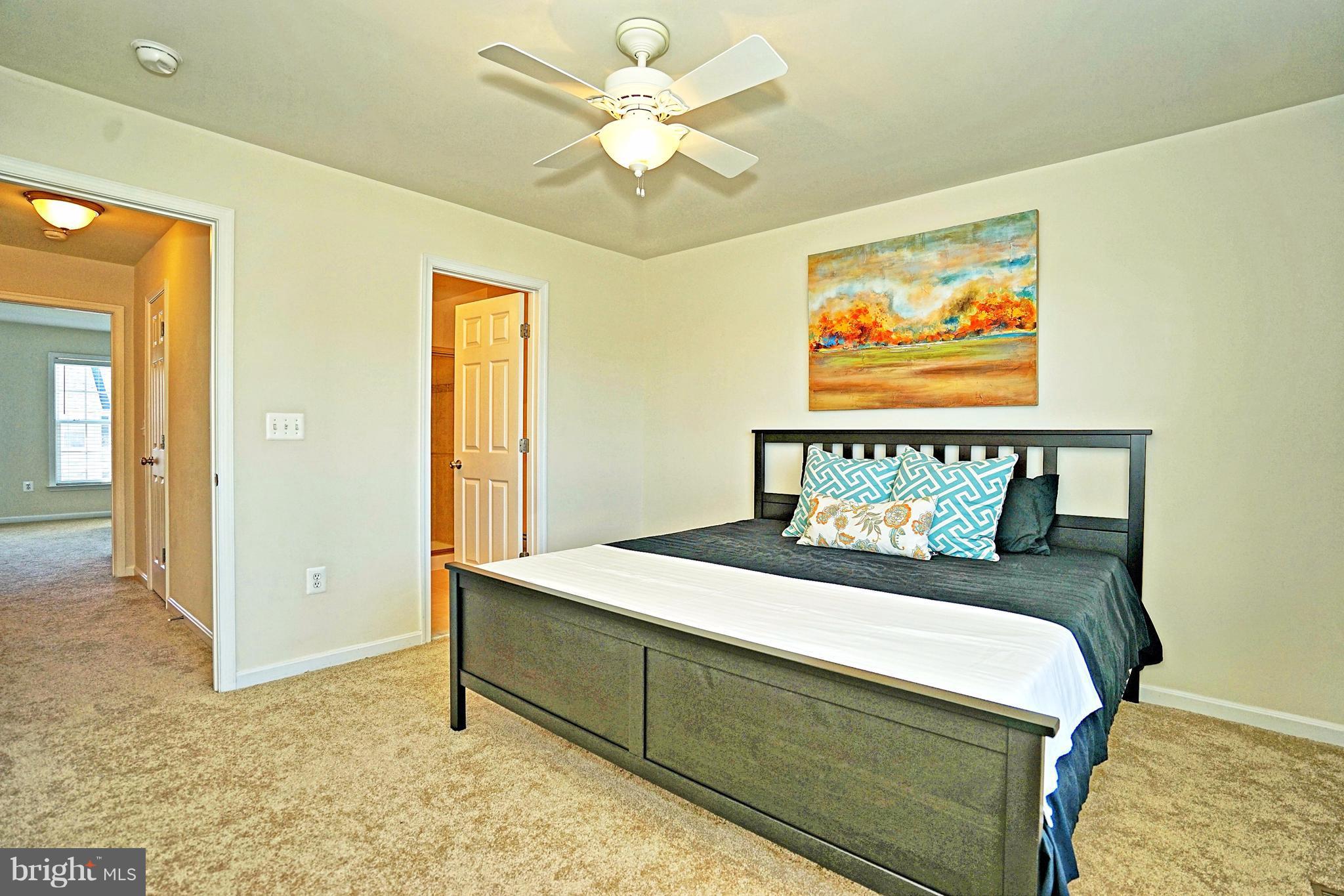 POWELLS RUN VILLAGE COND - Residential