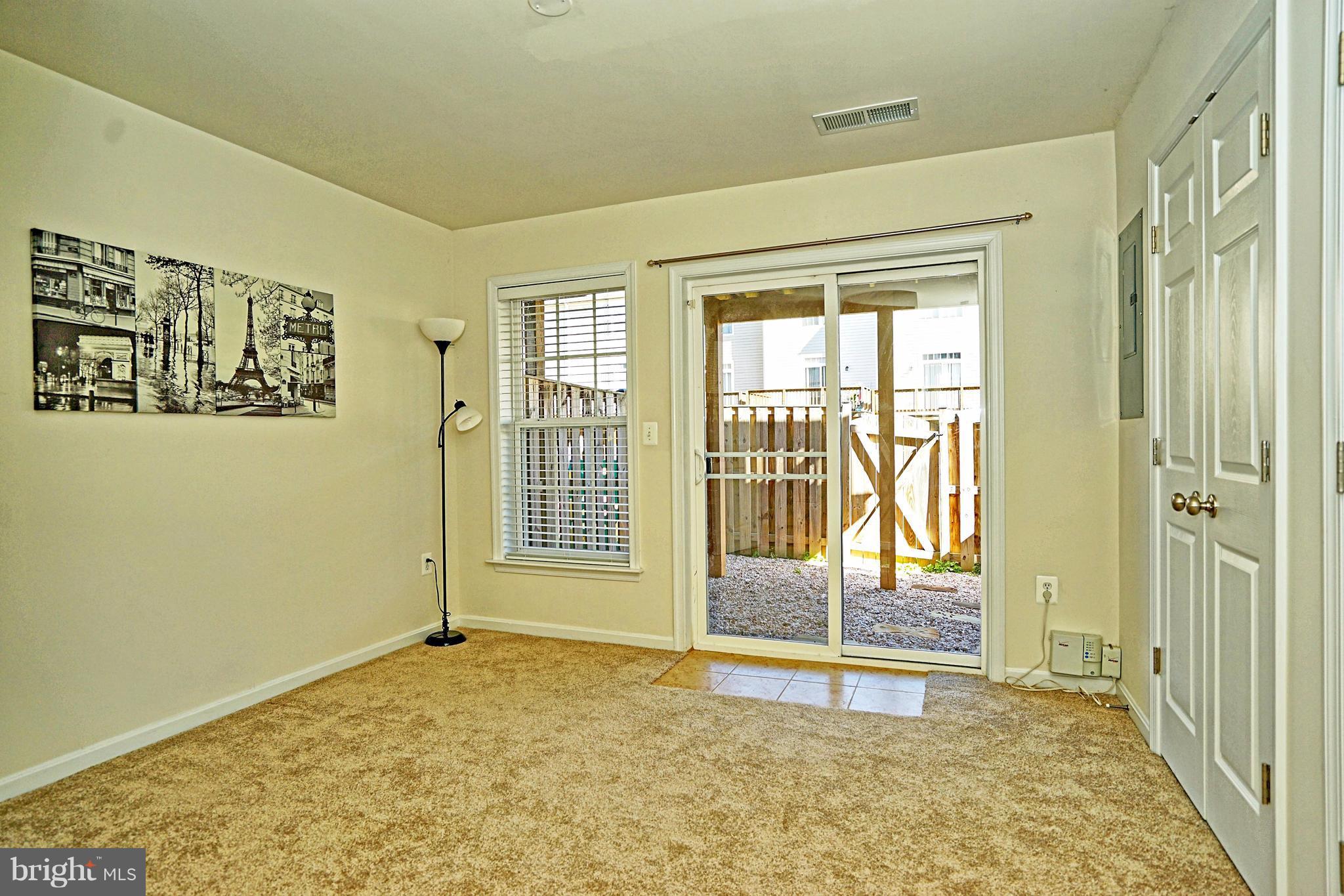 POWELLS RUN VILLAGE COND - Residential