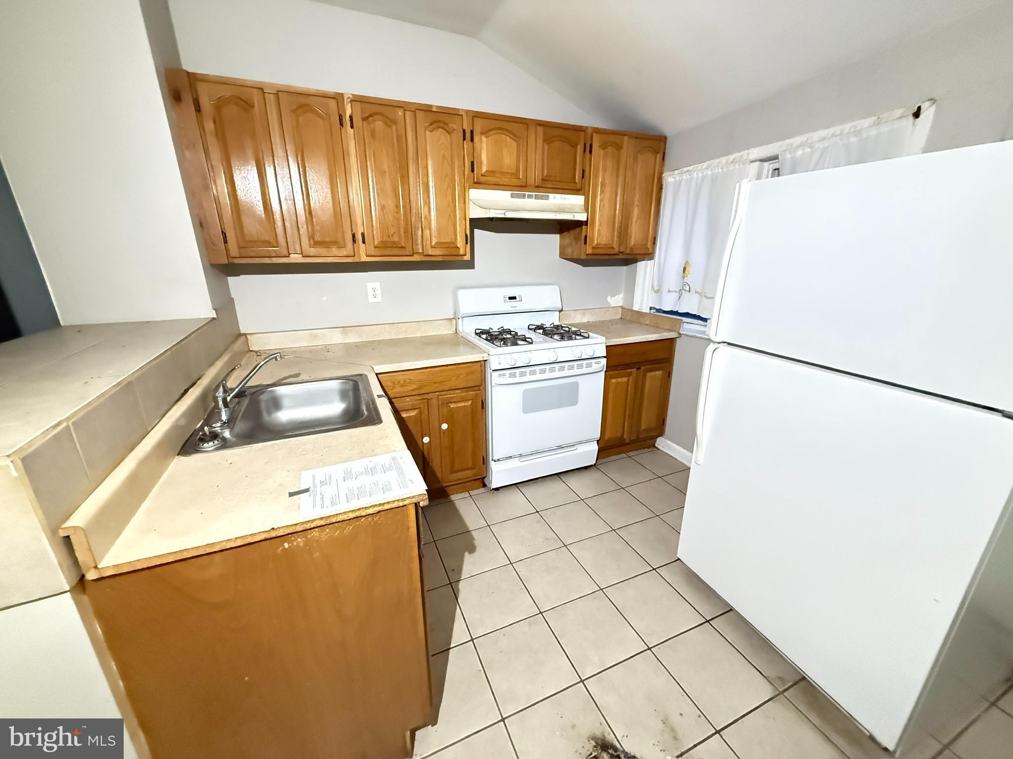 HIGHLANDTOWN - Residential