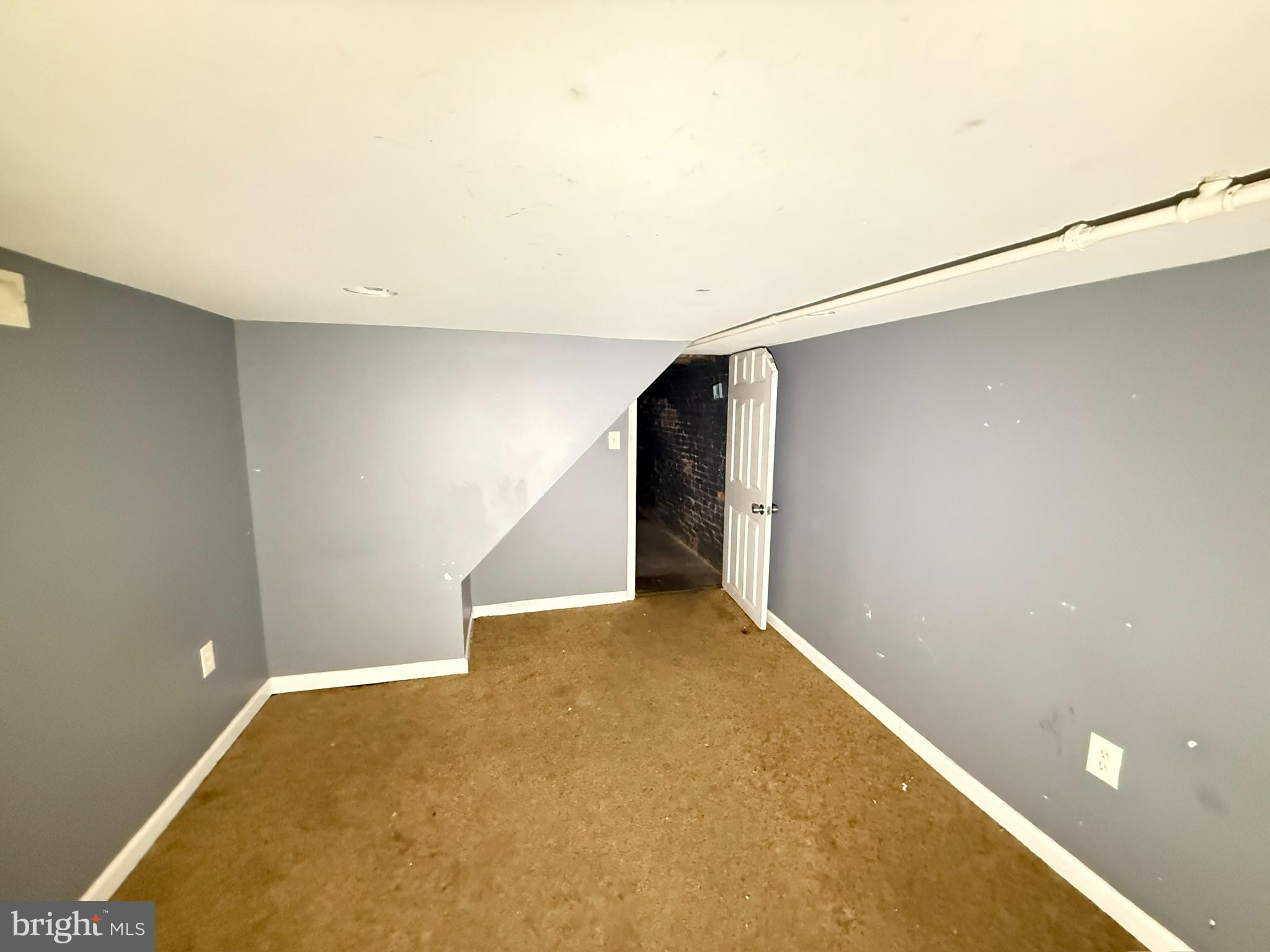 HIGHLANDTOWN - Residential