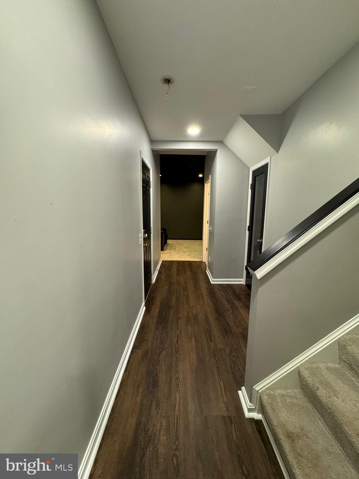 CASCADES - Residential Lease