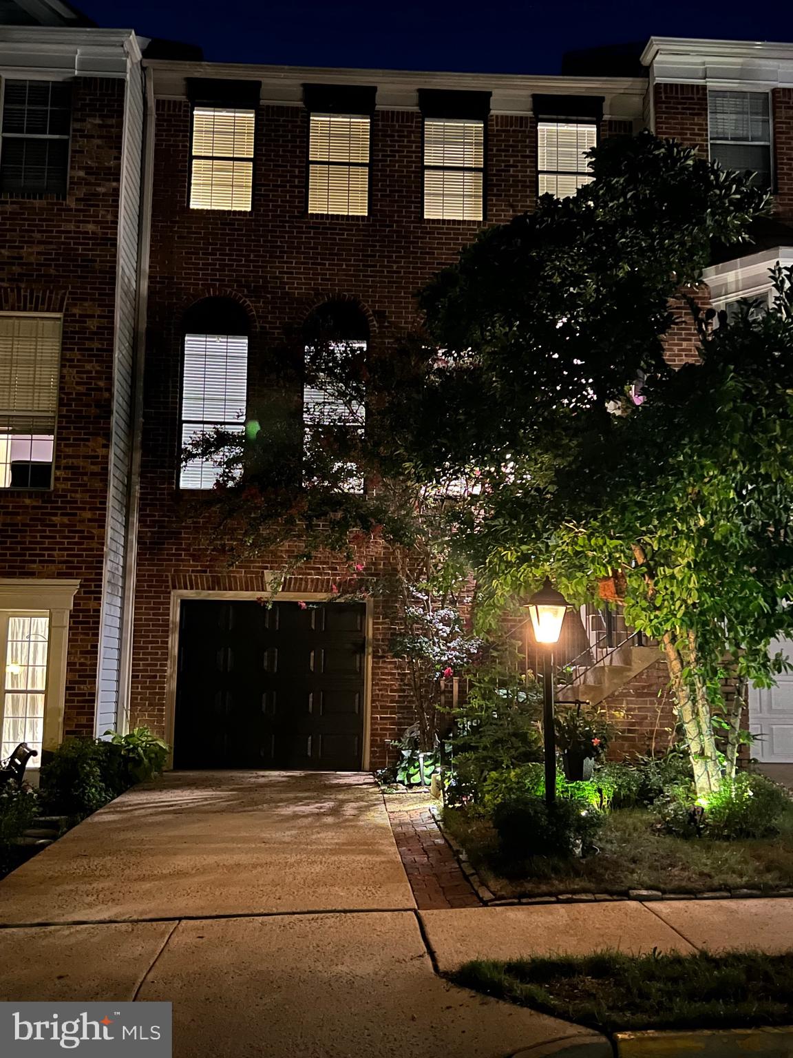 CASCADES - Residential Lease