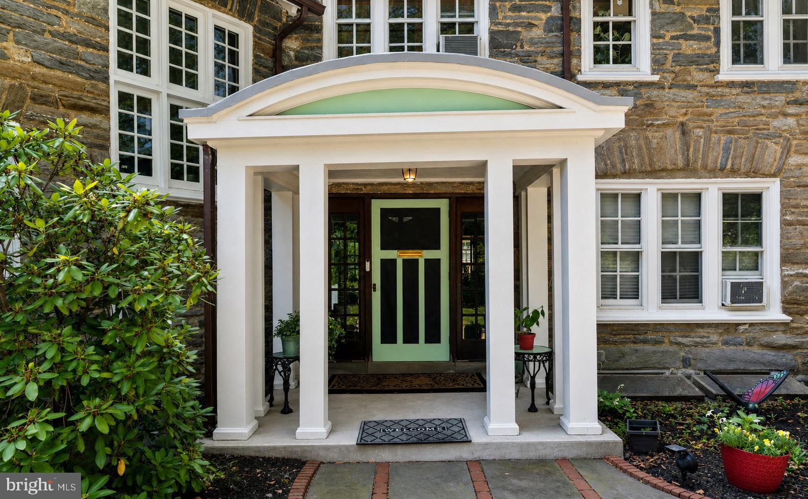 JENKINTOWN - Residential
