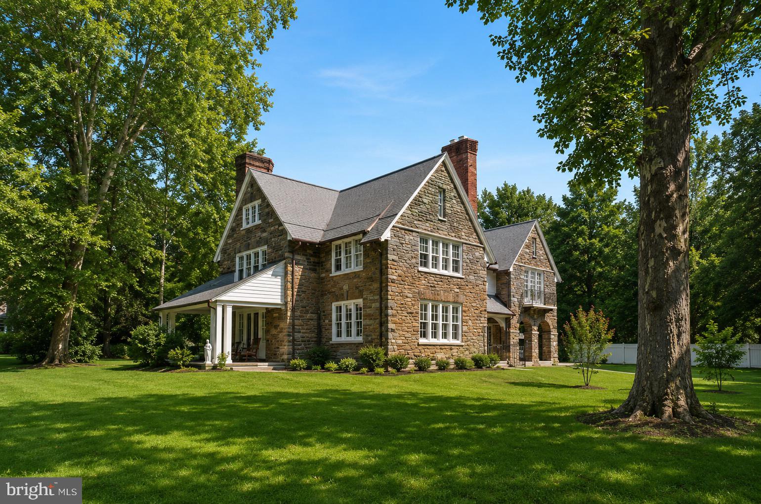JENKINTOWN - Residential
