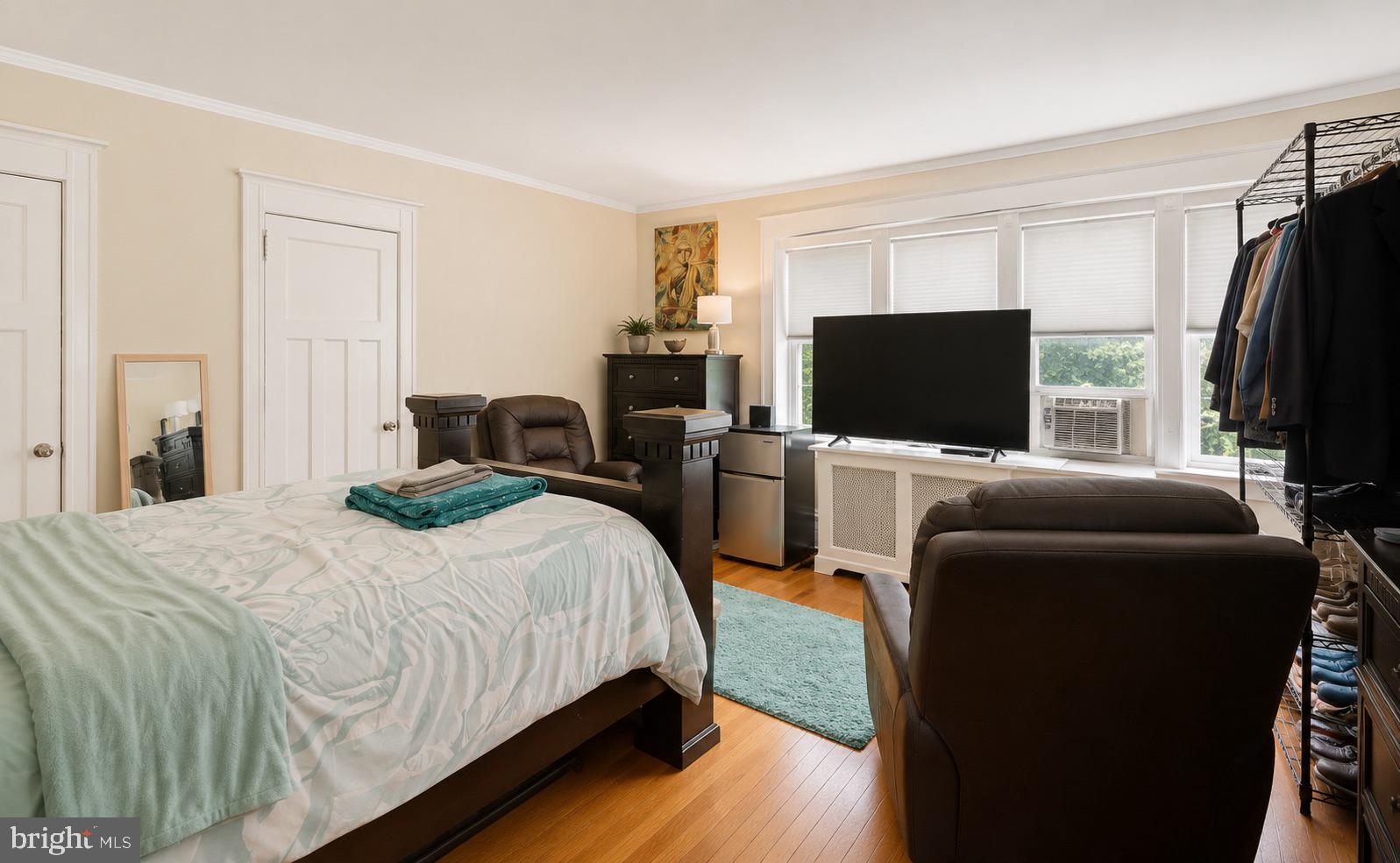 JENKINTOWN - Residential