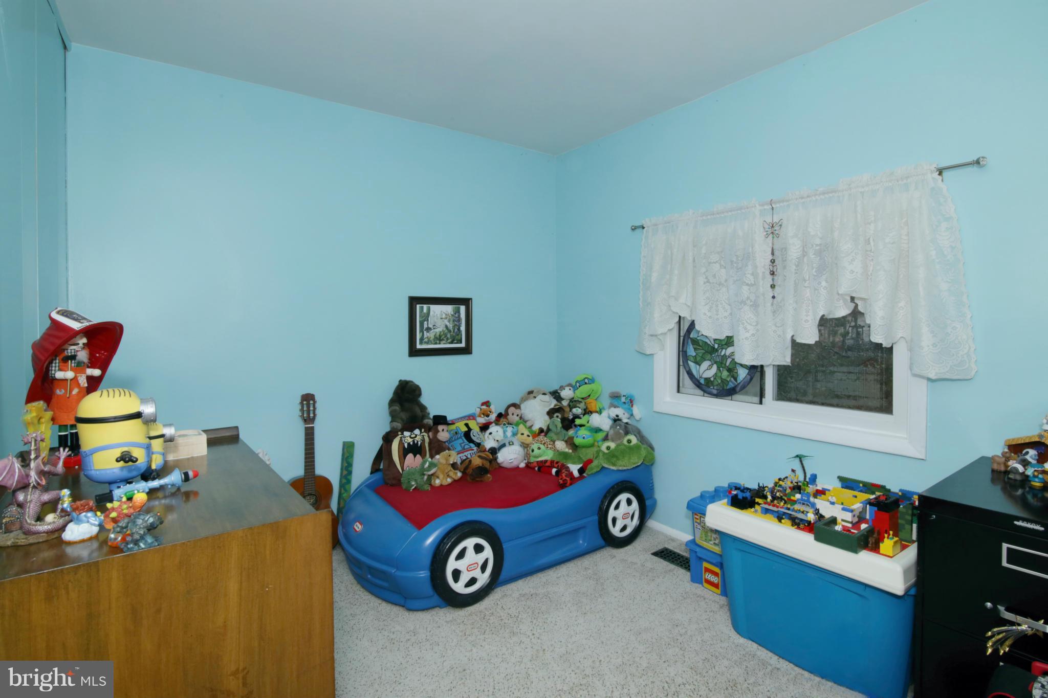 LAKE RIDGE - Residential