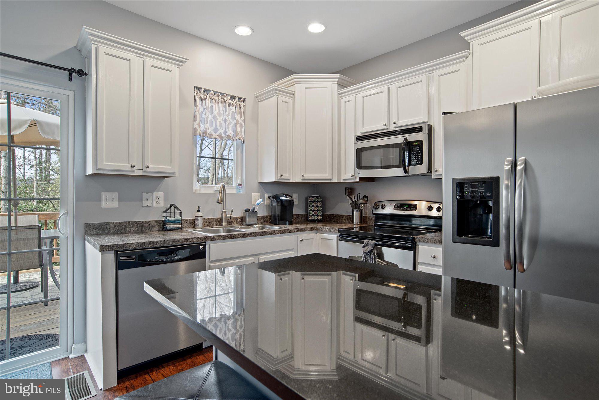 TANYARD SPRINGS - Residential