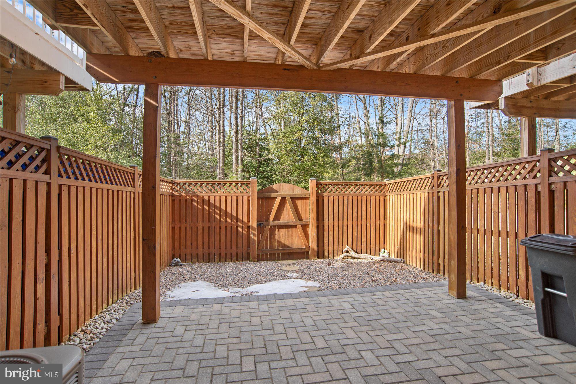 TANYARD SPRINGS - Residential