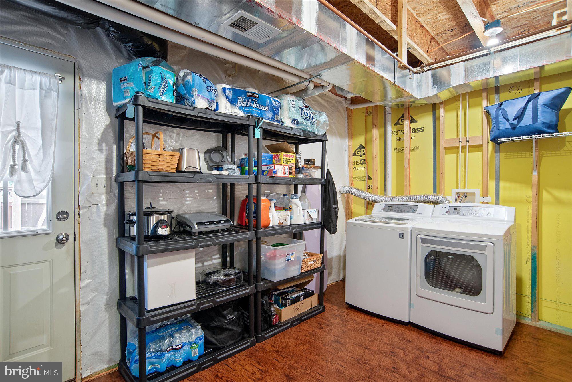 TANYARD SPRINGS - Residential