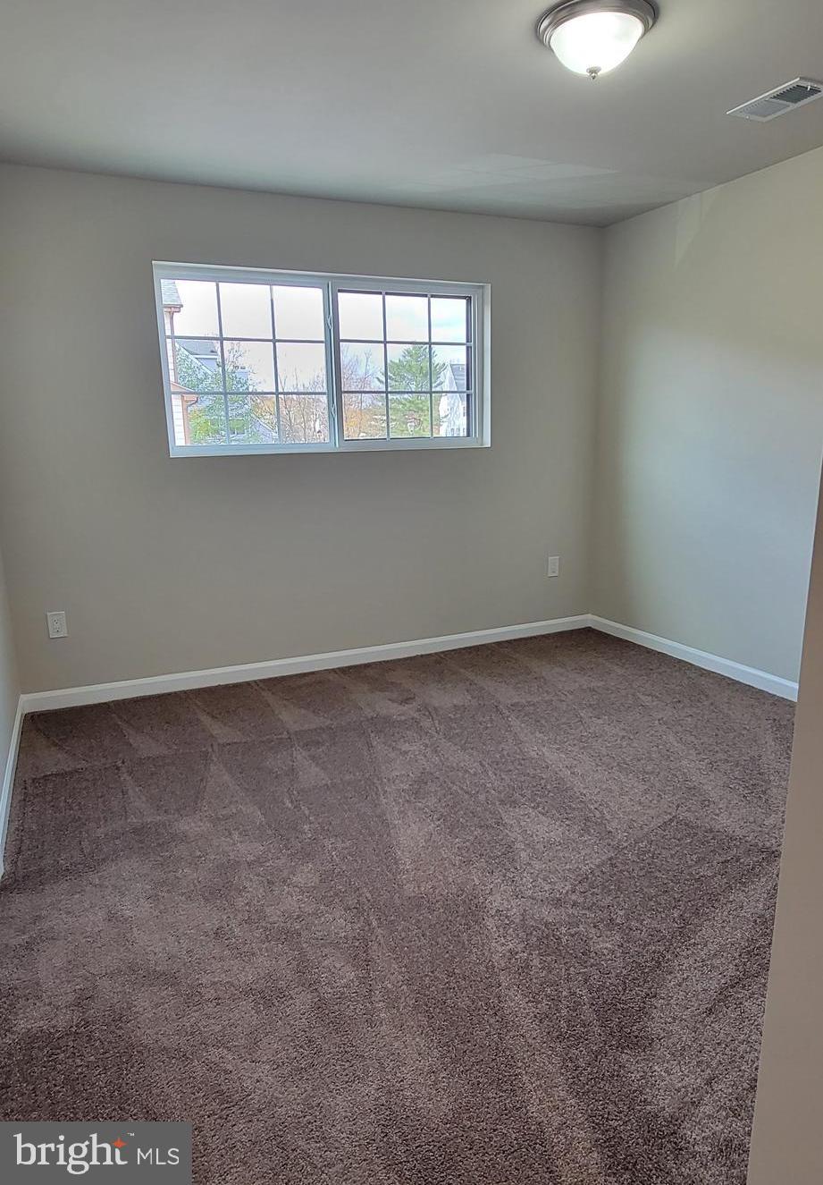 THE TIERS OF LAUREL LAKE - Residential Lease