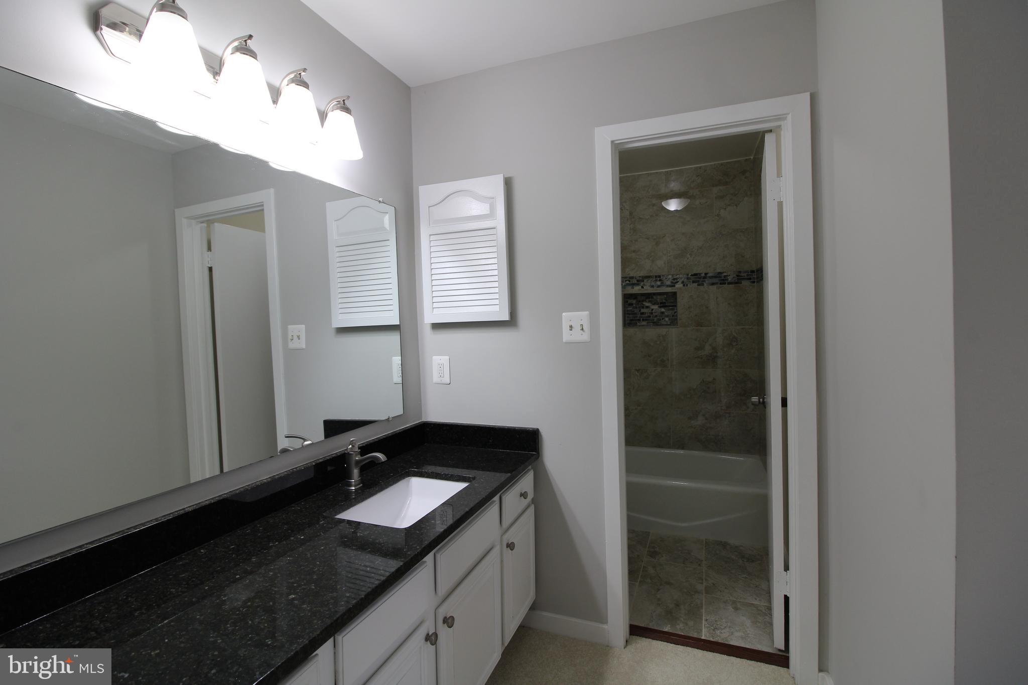 ORCHARD GREEN - Residential Lease