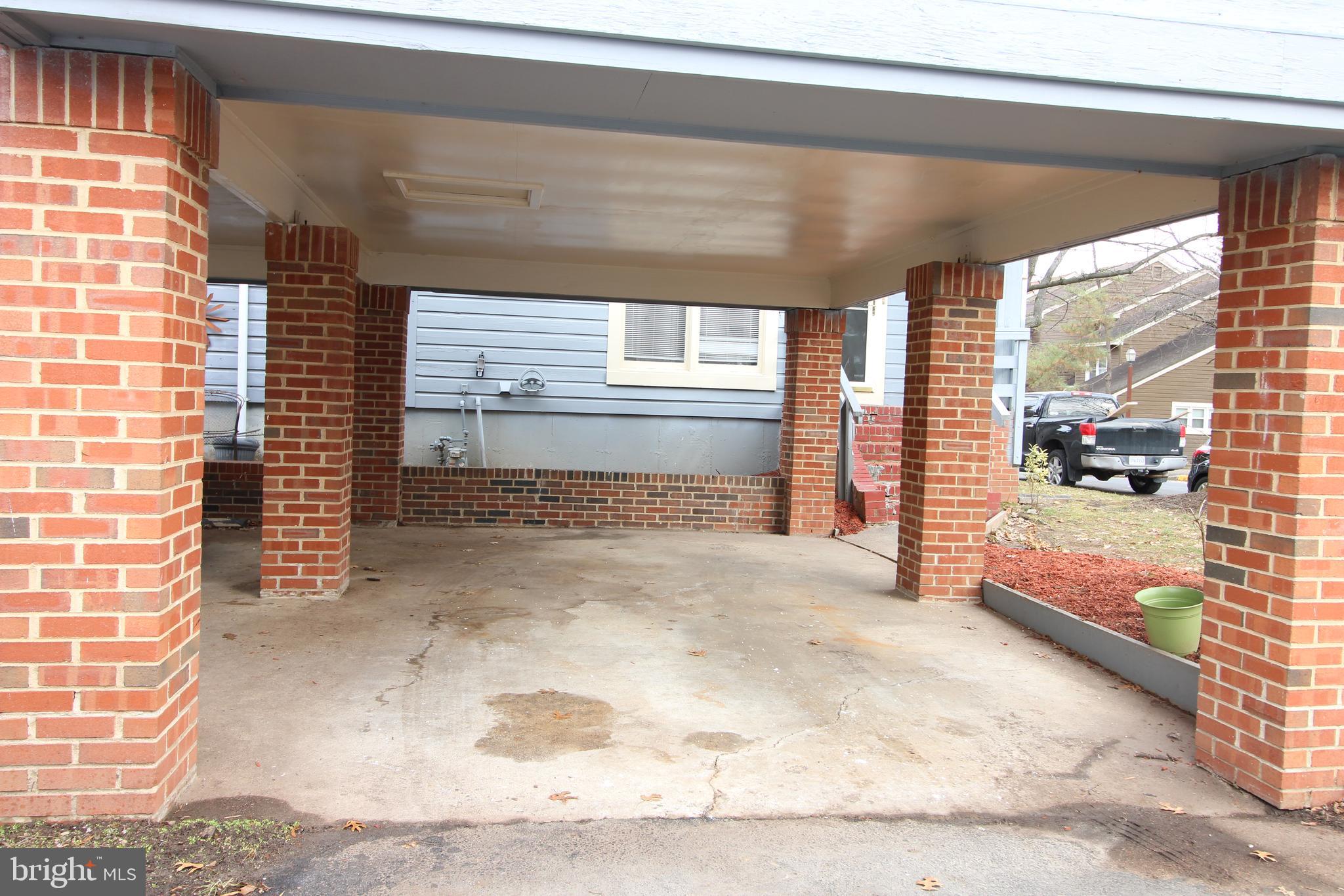 ORCHARD GREEN - Residential Lease