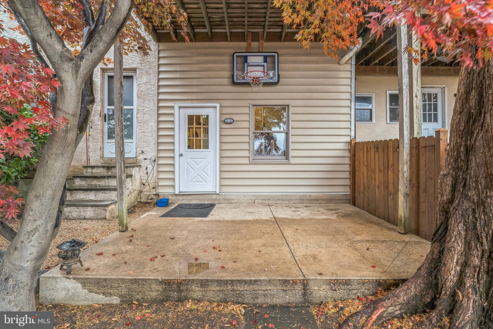 MANAYUNK - Residential